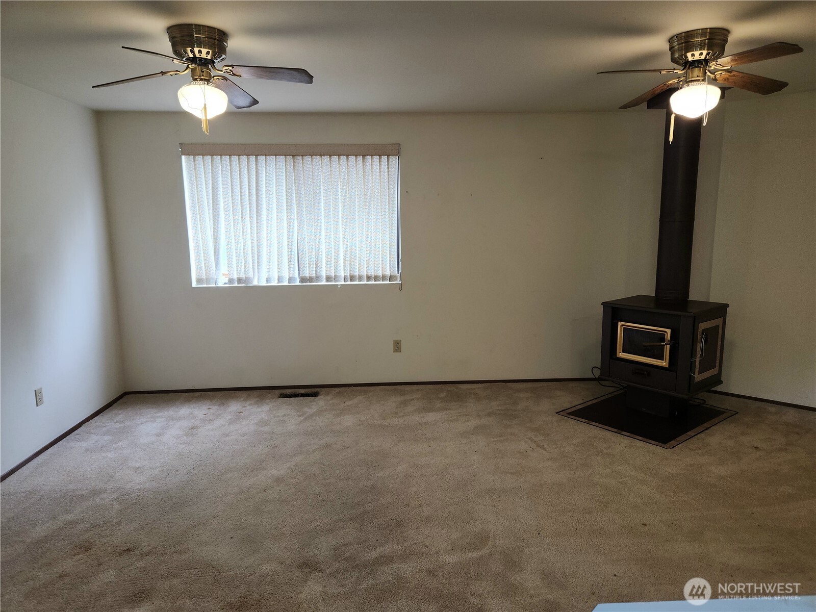 28718 207th Avenue SE, Kent, WA 98042