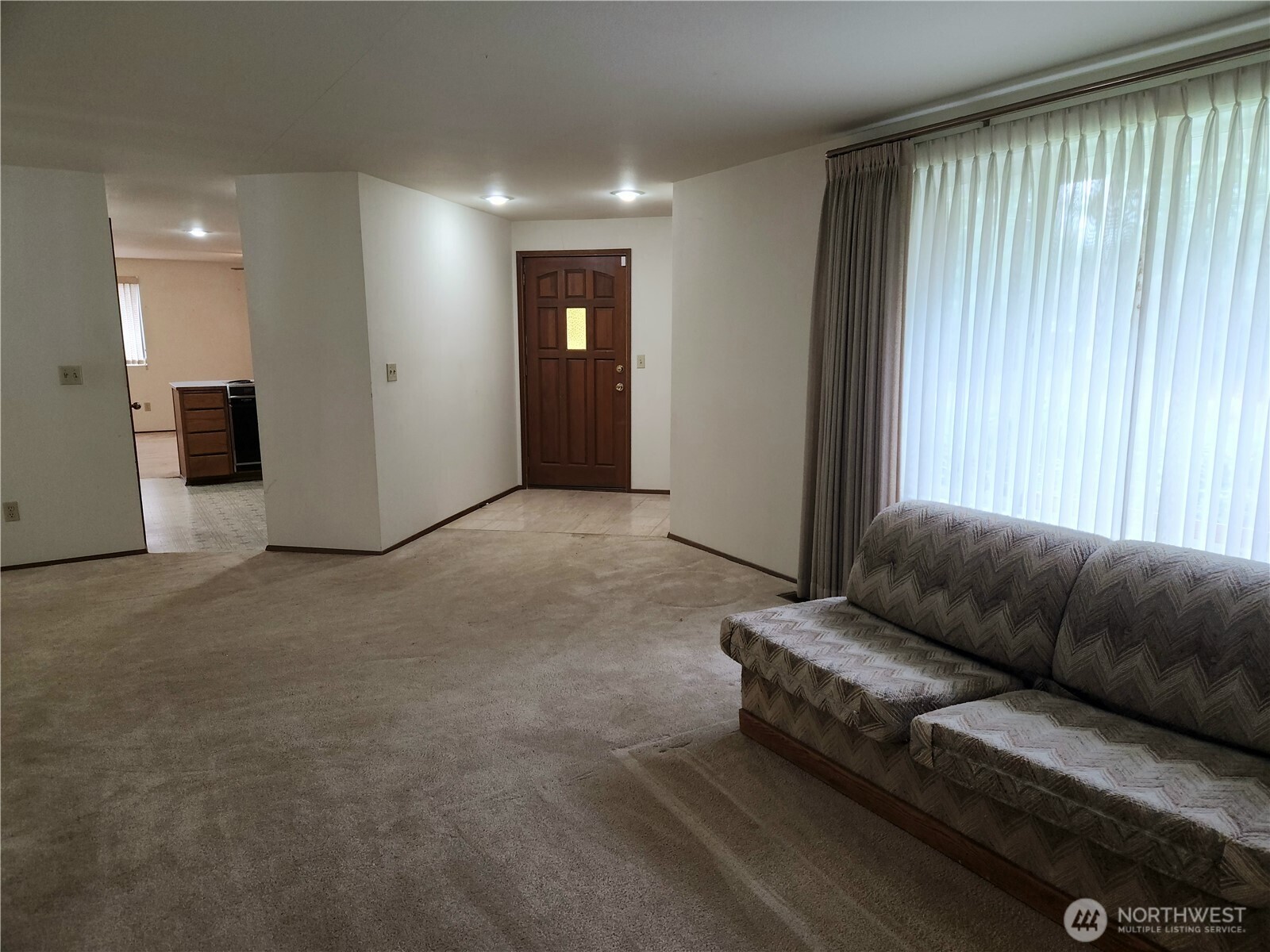 28718 207th Avenue SE, Kent, WA 98042