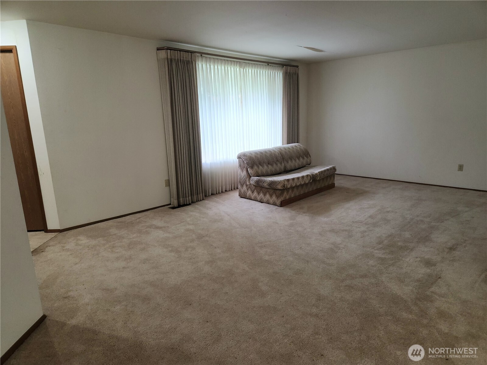 28718 207th Avenue SE, Kent, WA 98042