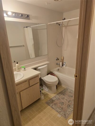 11002 SE Petrovitsky Road #F103, Renton, WA 98055-5627 - Photo 15