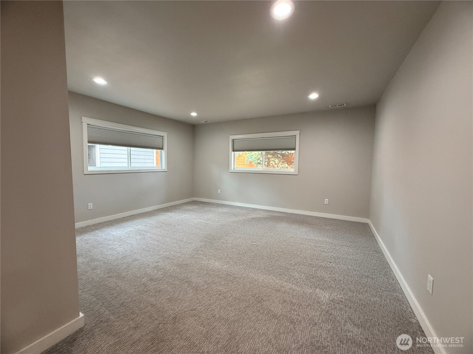 11837 32nd Avenue NE, Seattle, WA 98125