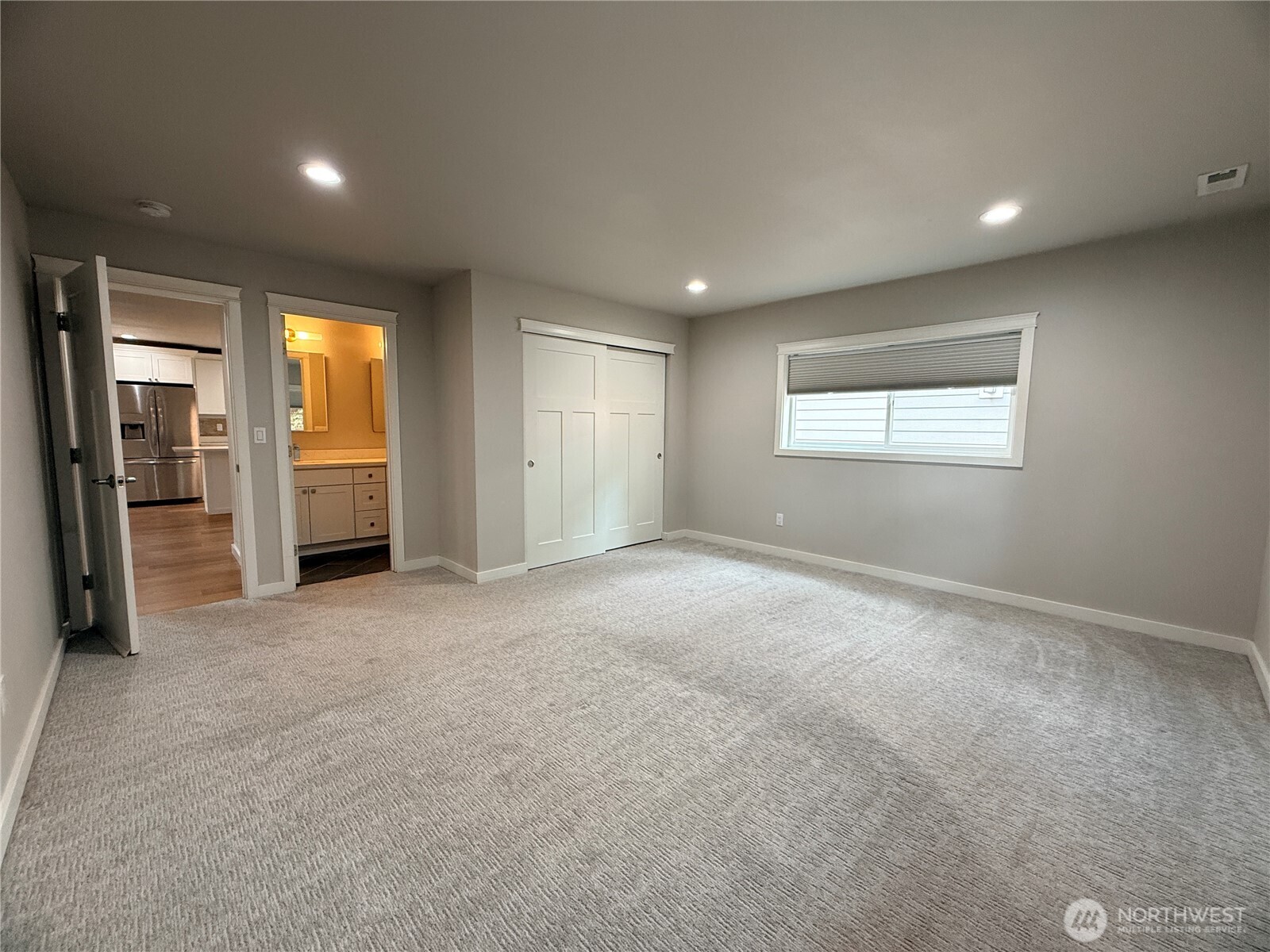 11837 32nd Avenue NE, Seattle, WA 98125