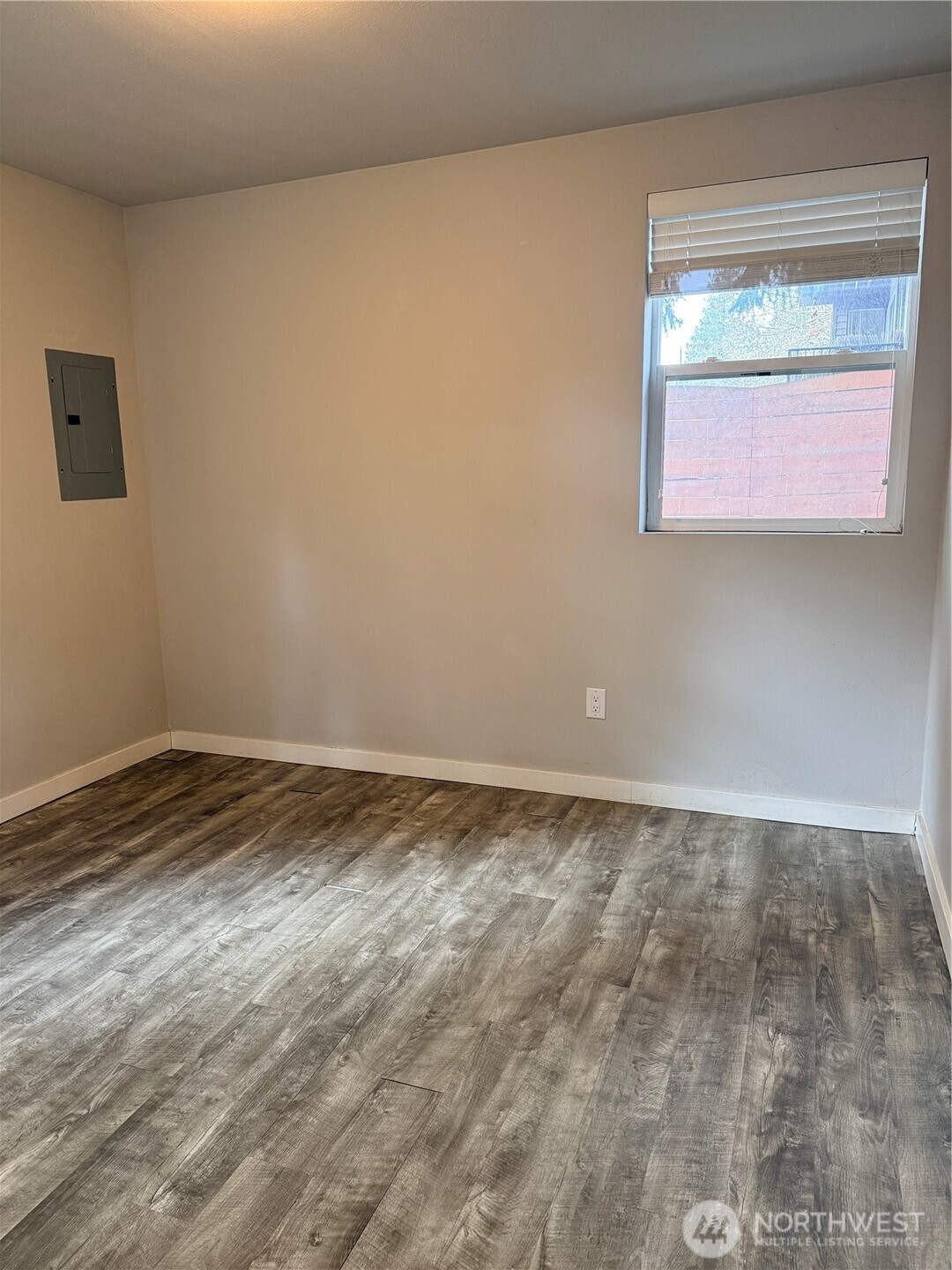11837 32nd Avenue NE, Seattle, WA 98125