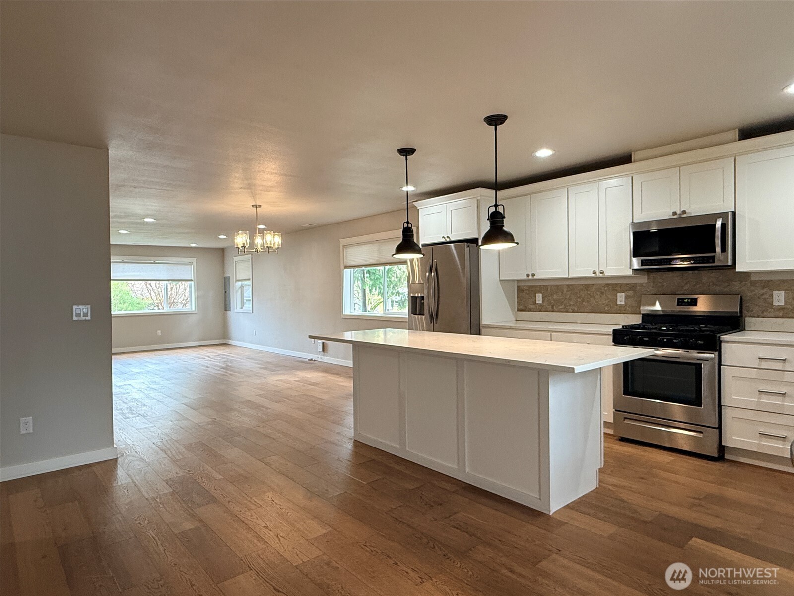 11837 32nd Avenue NE, Seattle, WA 98125