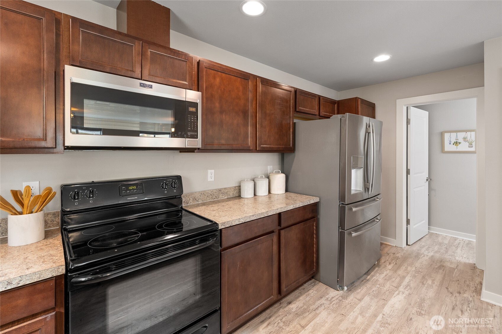 1017 W Main Street #C102, Monroe, WA 98272