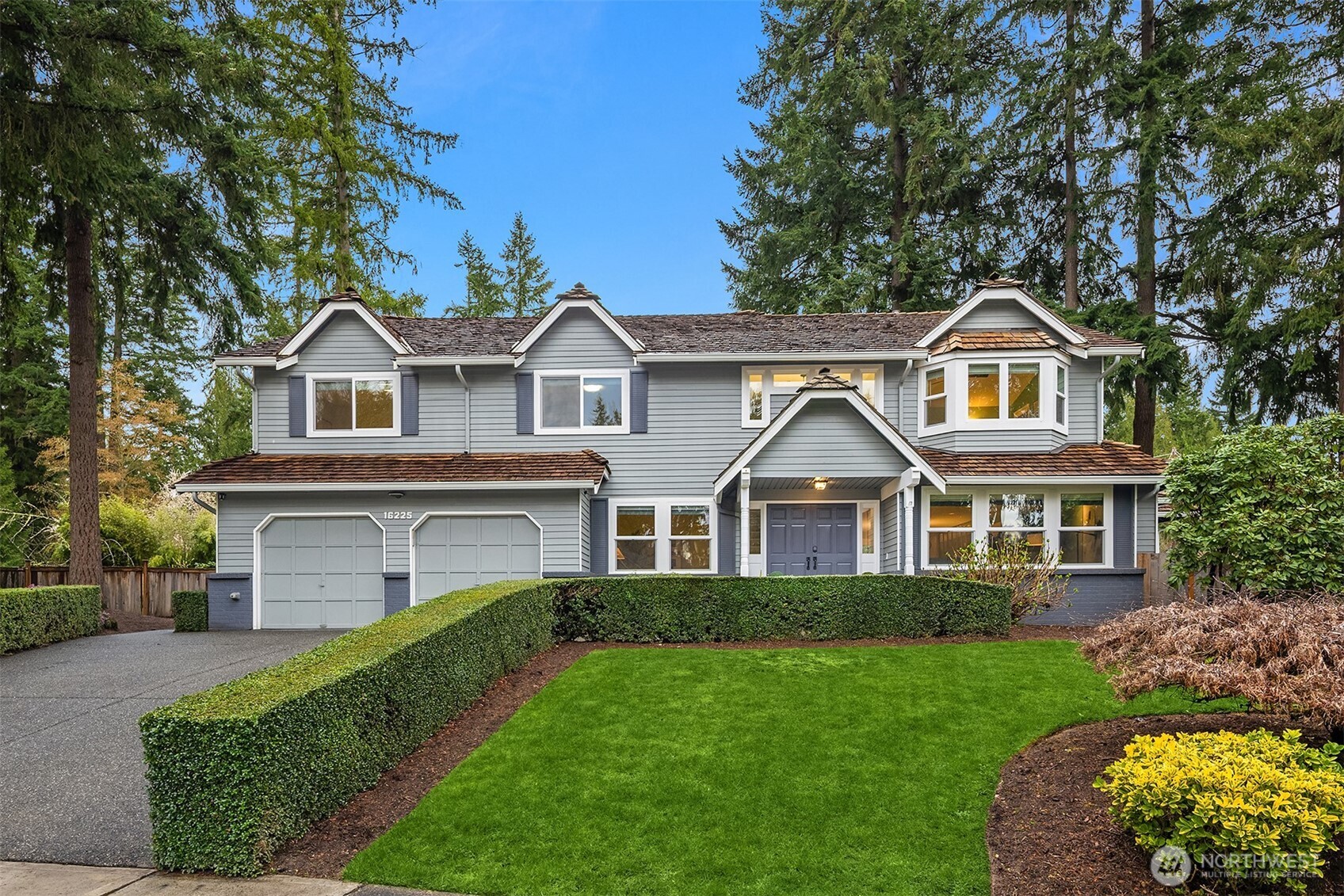 16225 NE 112th Court , Redmond, WA 98052