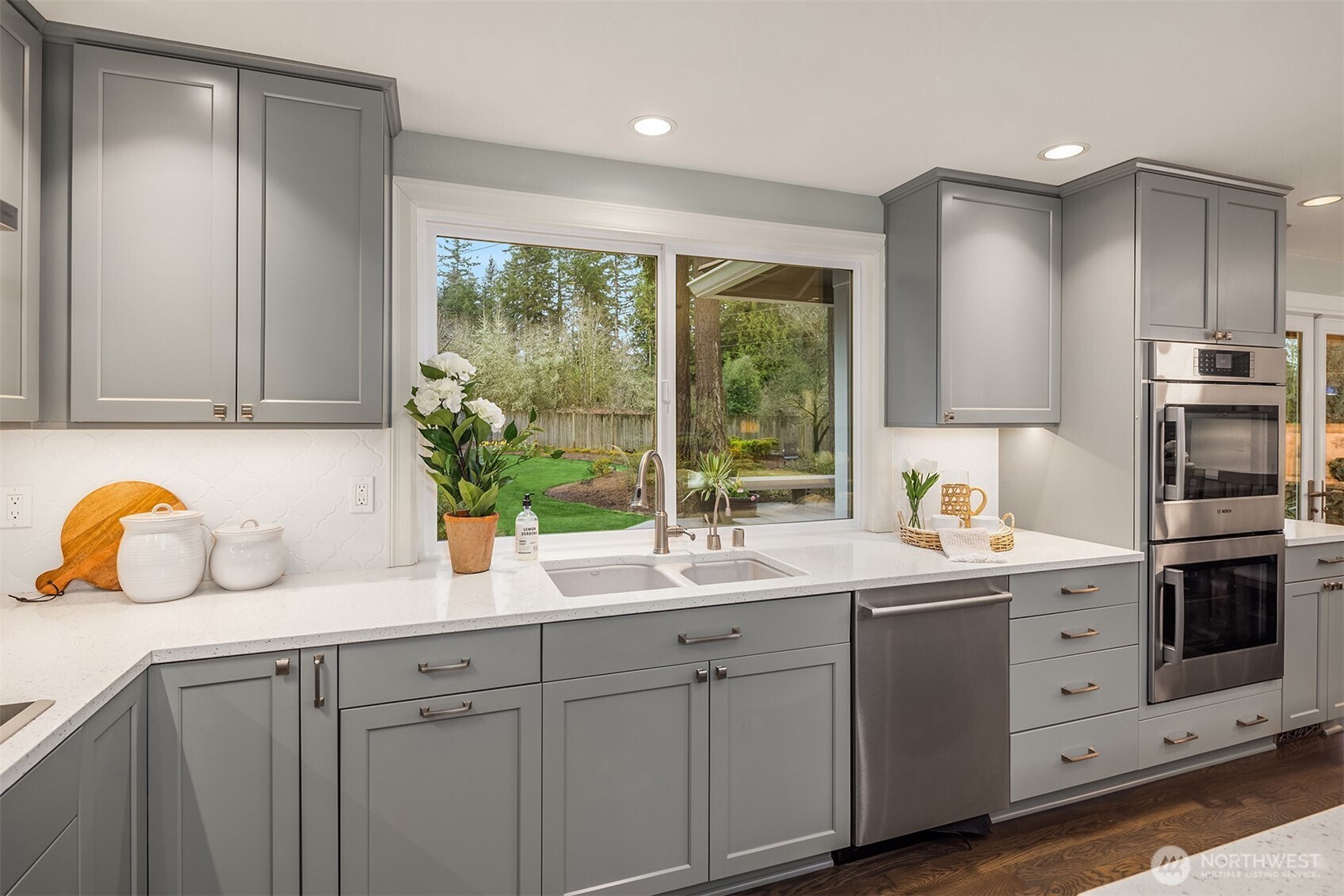 16225 NE 112th Court , Redmond, WA 98052