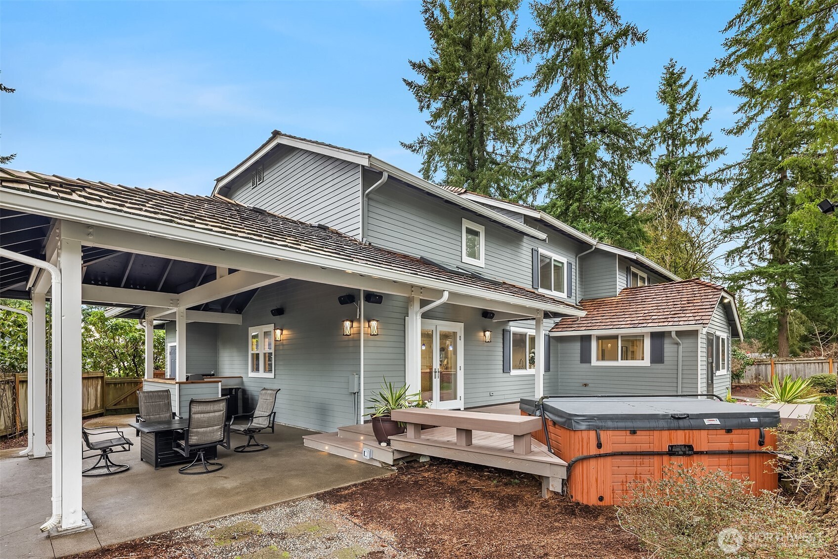 16225 NE 112th Court , Redmond, WA 98052