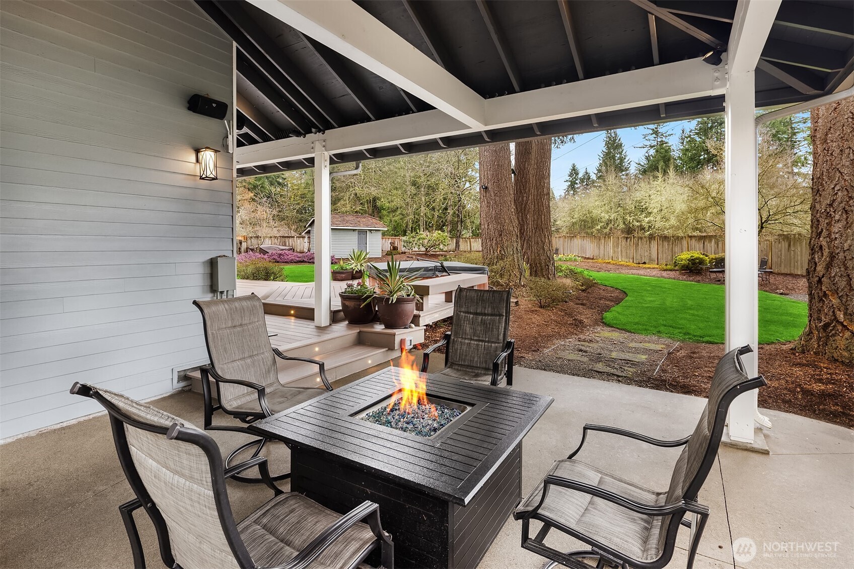 16225 NE 112th Court , Redmond, WA 98052
