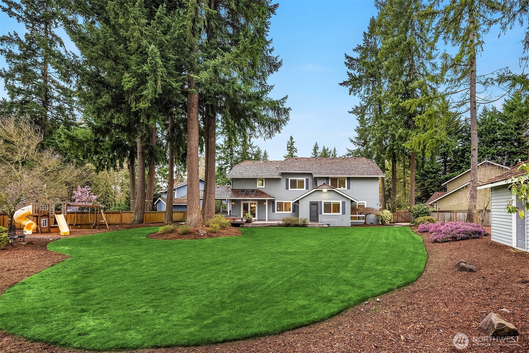 16225 NE 112th Court , Redmond, WA 98052