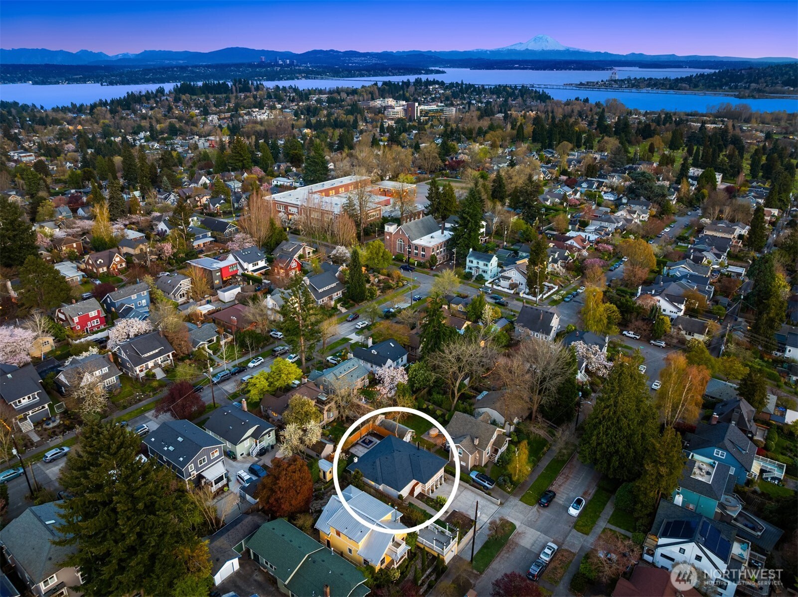 6028 31st Avenue NE, Seattle, WA 98115