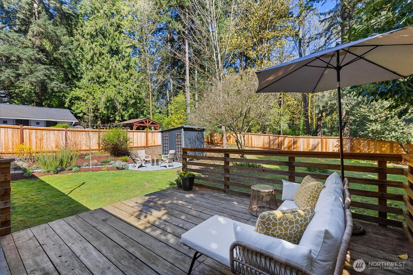 3008 NE 178th Street , Lake Forest Park, WA 98155