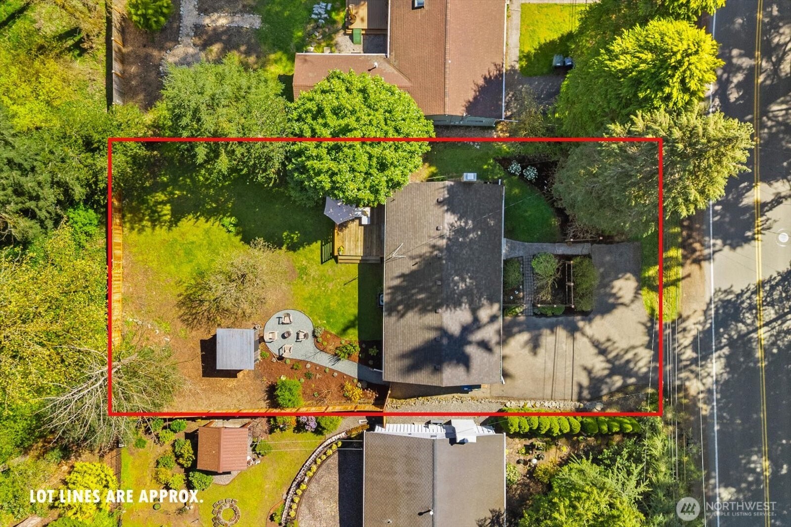 3008 NE 178th Street , Lake Forest Park, WA 98155