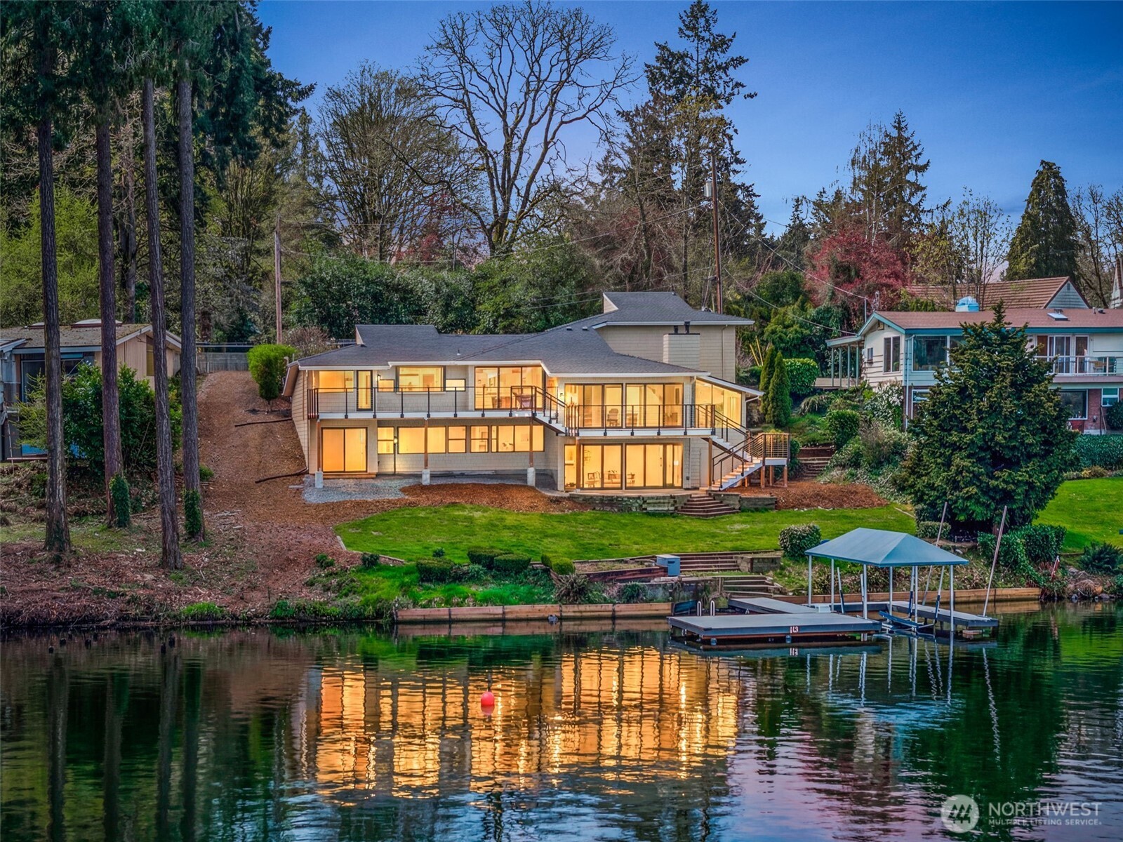 10901 Greendale Drive SW, Lakewood, WA 98498