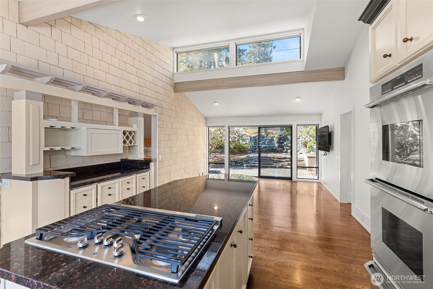 10901 Greendale Drive SW, Lakewood, WA 98498