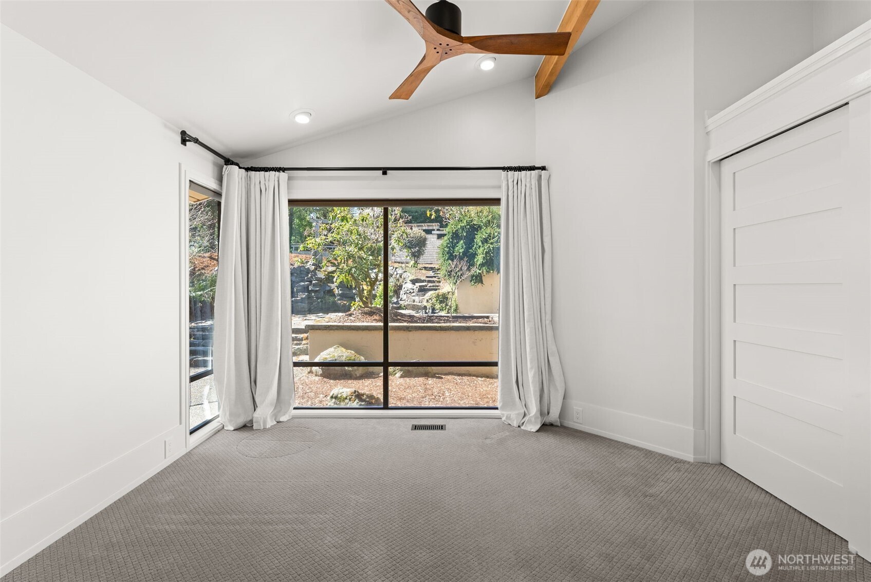 10901 Greendale Drive SW, Lakewood, WA 98498