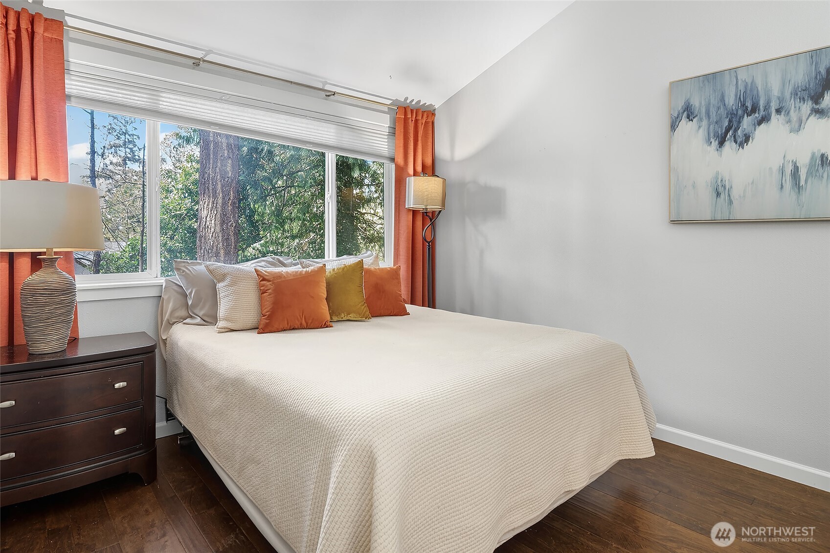 9165 45th Avenue SW #6, Seattle, WA 98136-2673