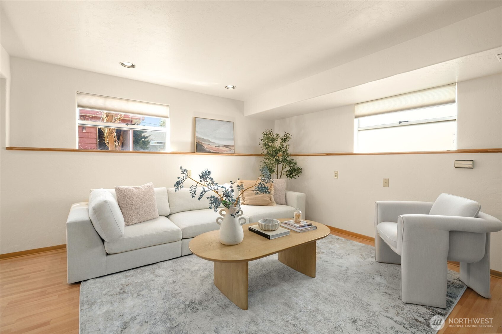 4333 32nd Avenue W, Seattle, WA 98199