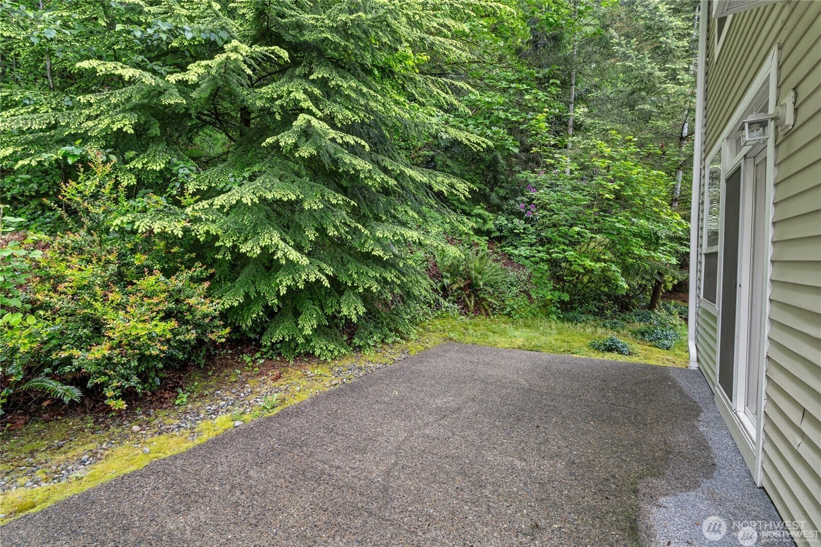 22029 39th Place S, Kent, WA 98032