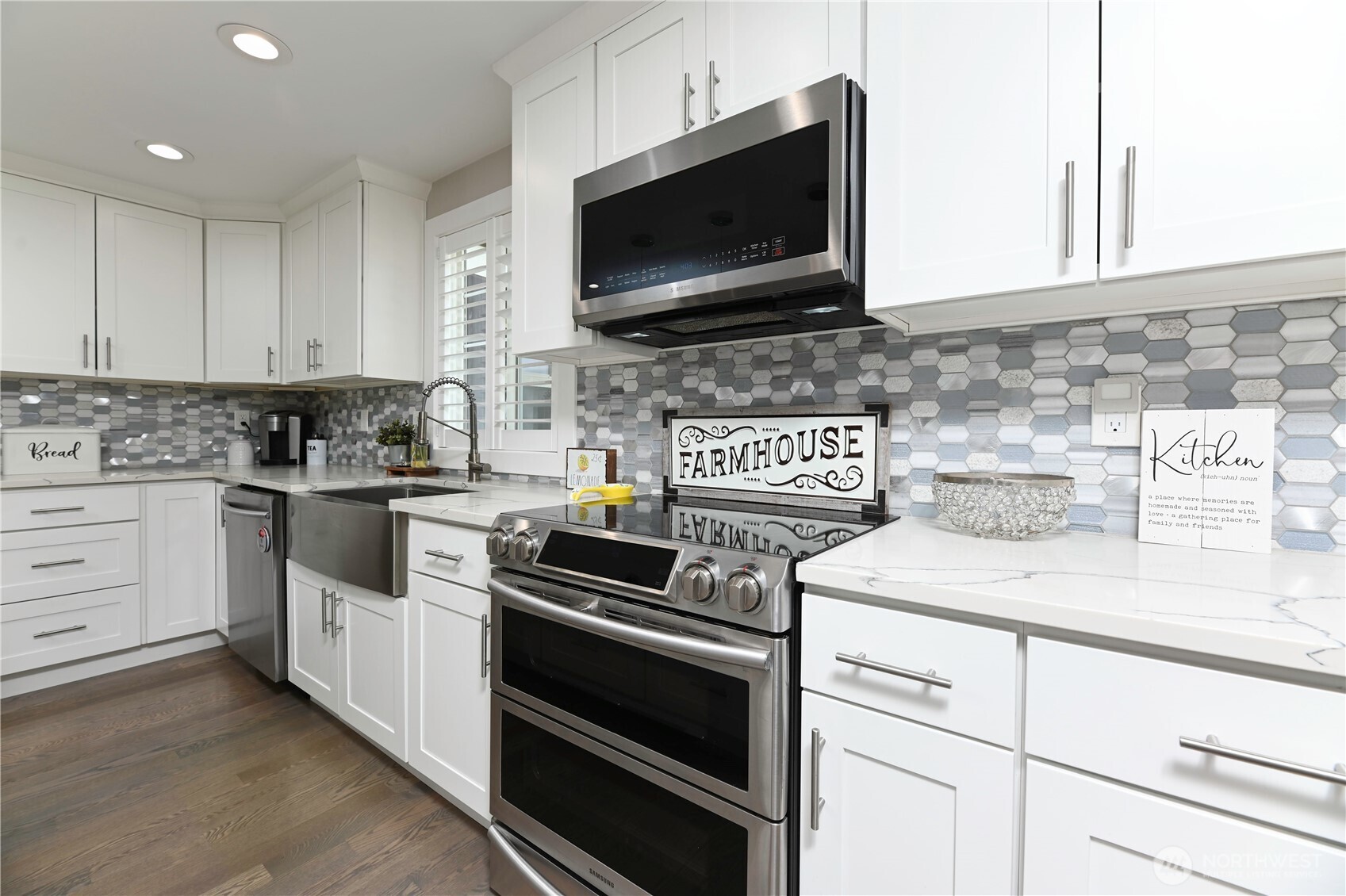 12523 Woods Lake Road , Monroe, WA 98272