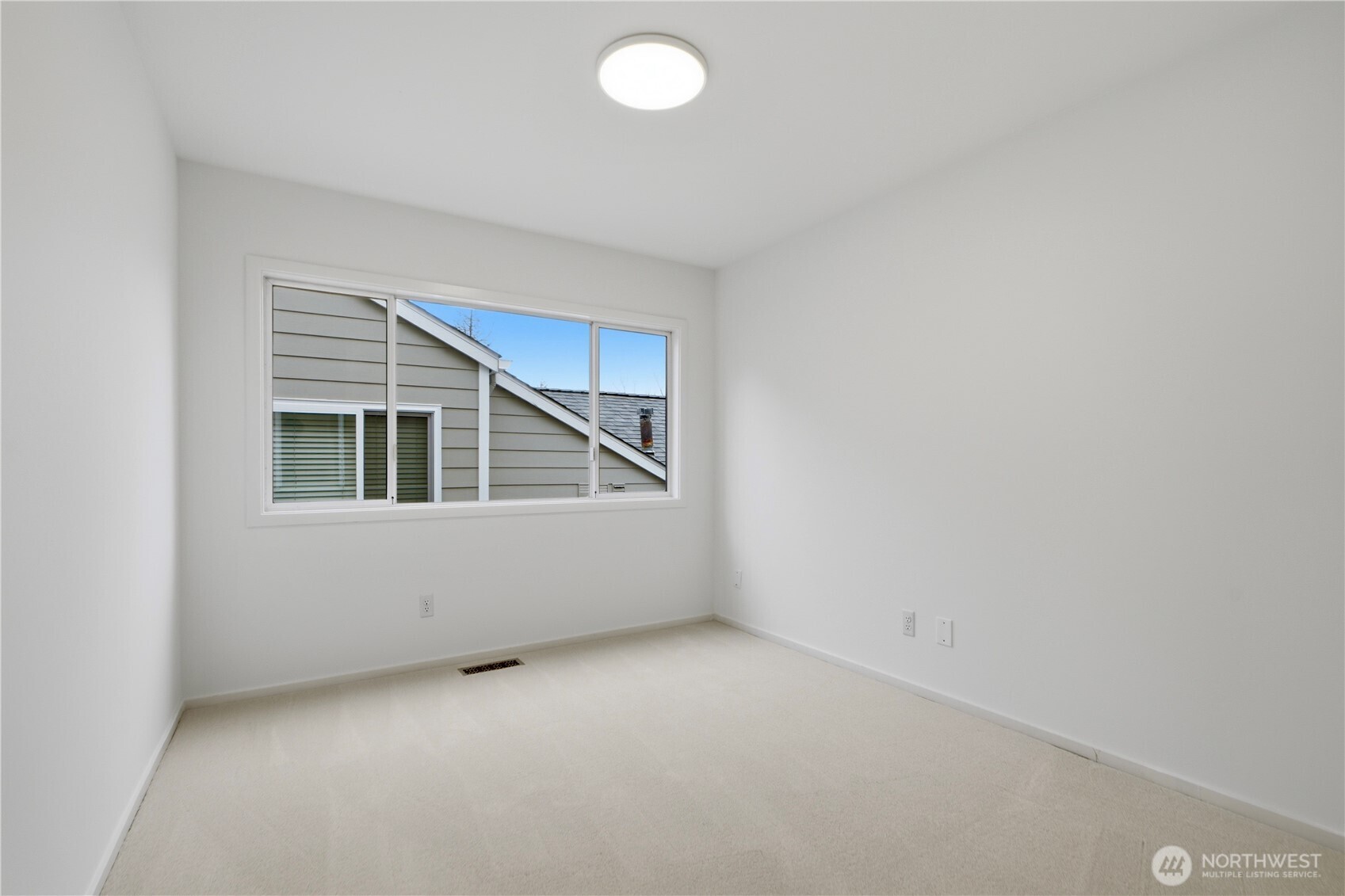11229 NE 106th Place , Kirkland, WA 98033