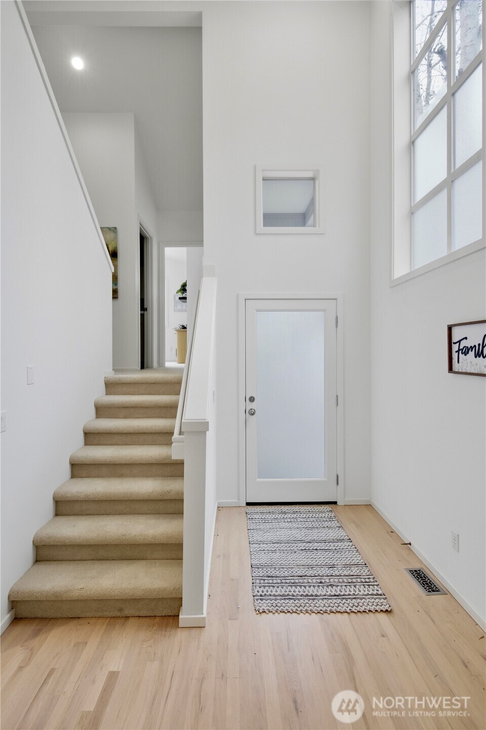 11229 NE 106th Place , Kirkland, WA 98033