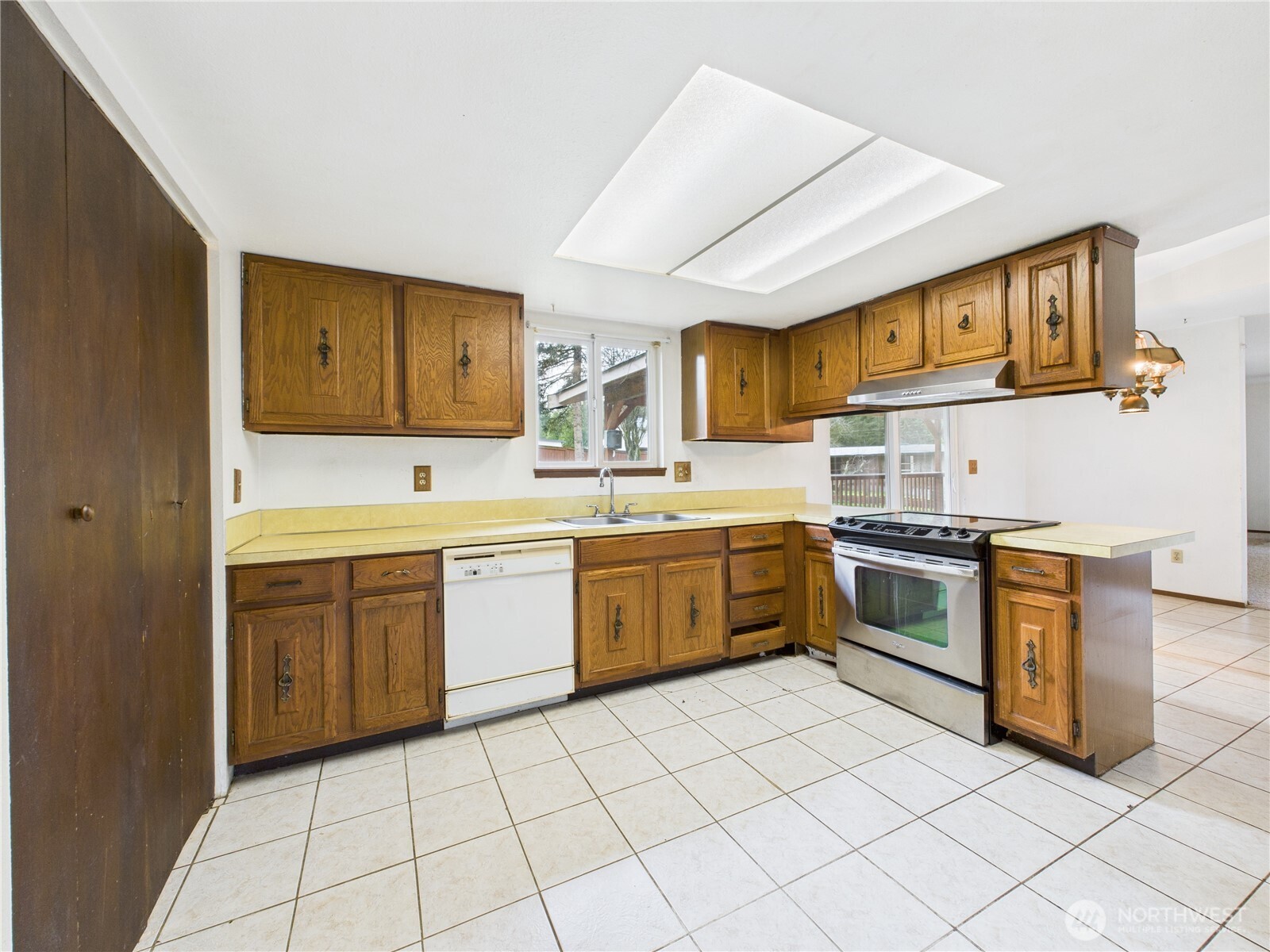 20925 260th Avenue SE, Maple Valley, WA 98038
