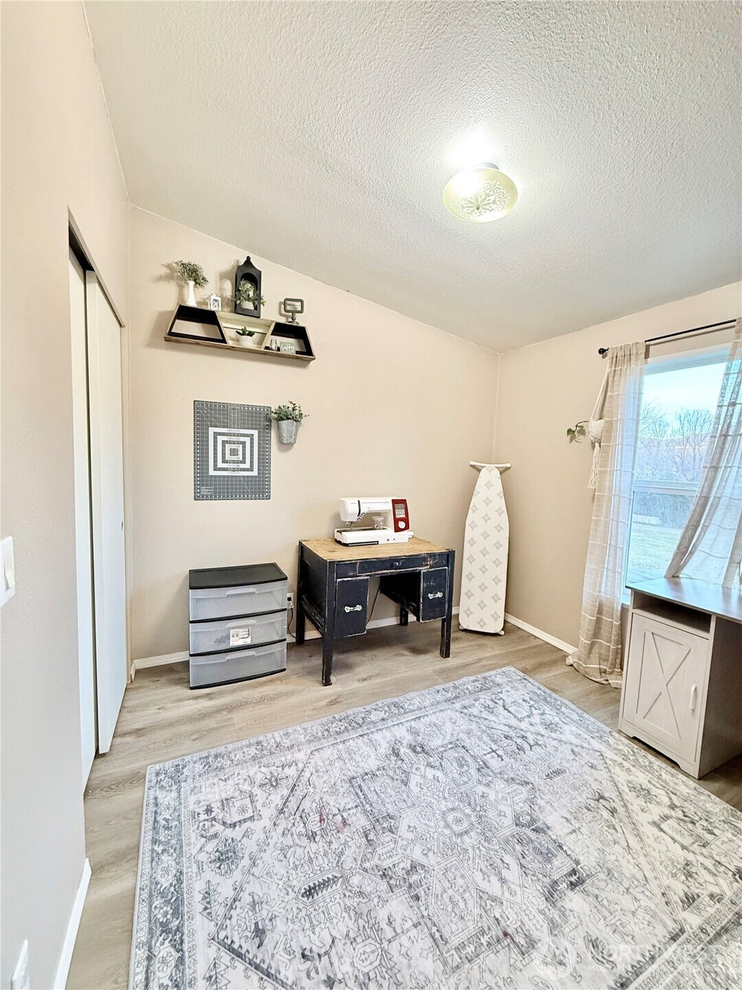 859 C Highway 7 , Tonasket, WA 98855