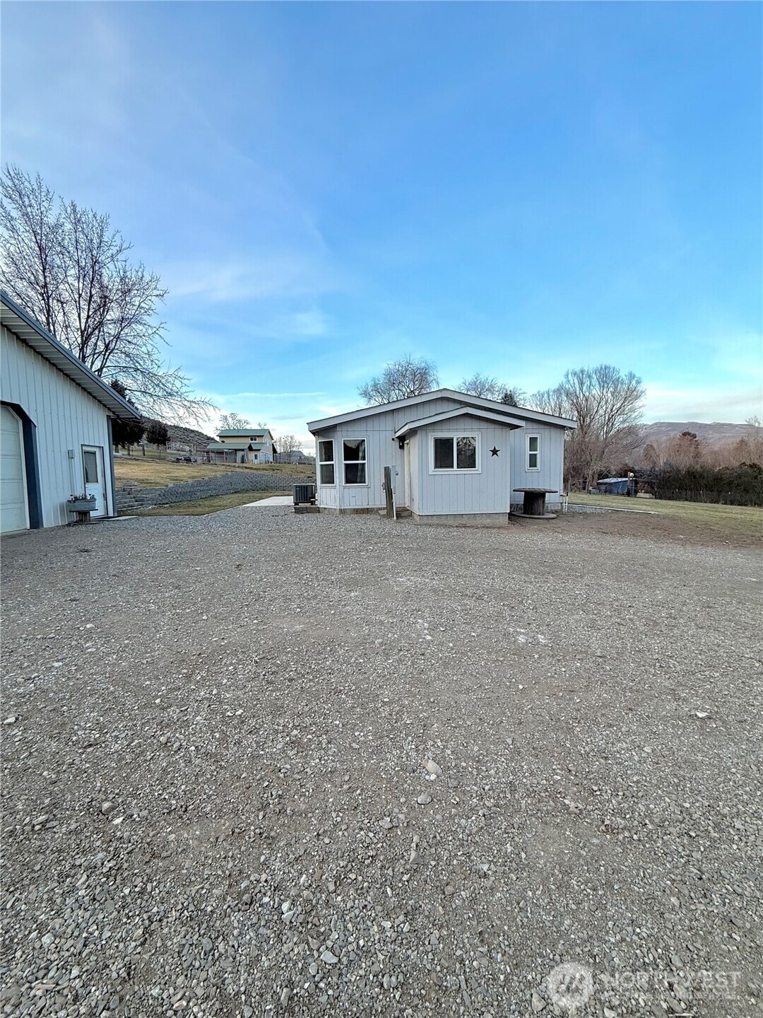 859 C Highway 7 , Tonasket, WA 98855