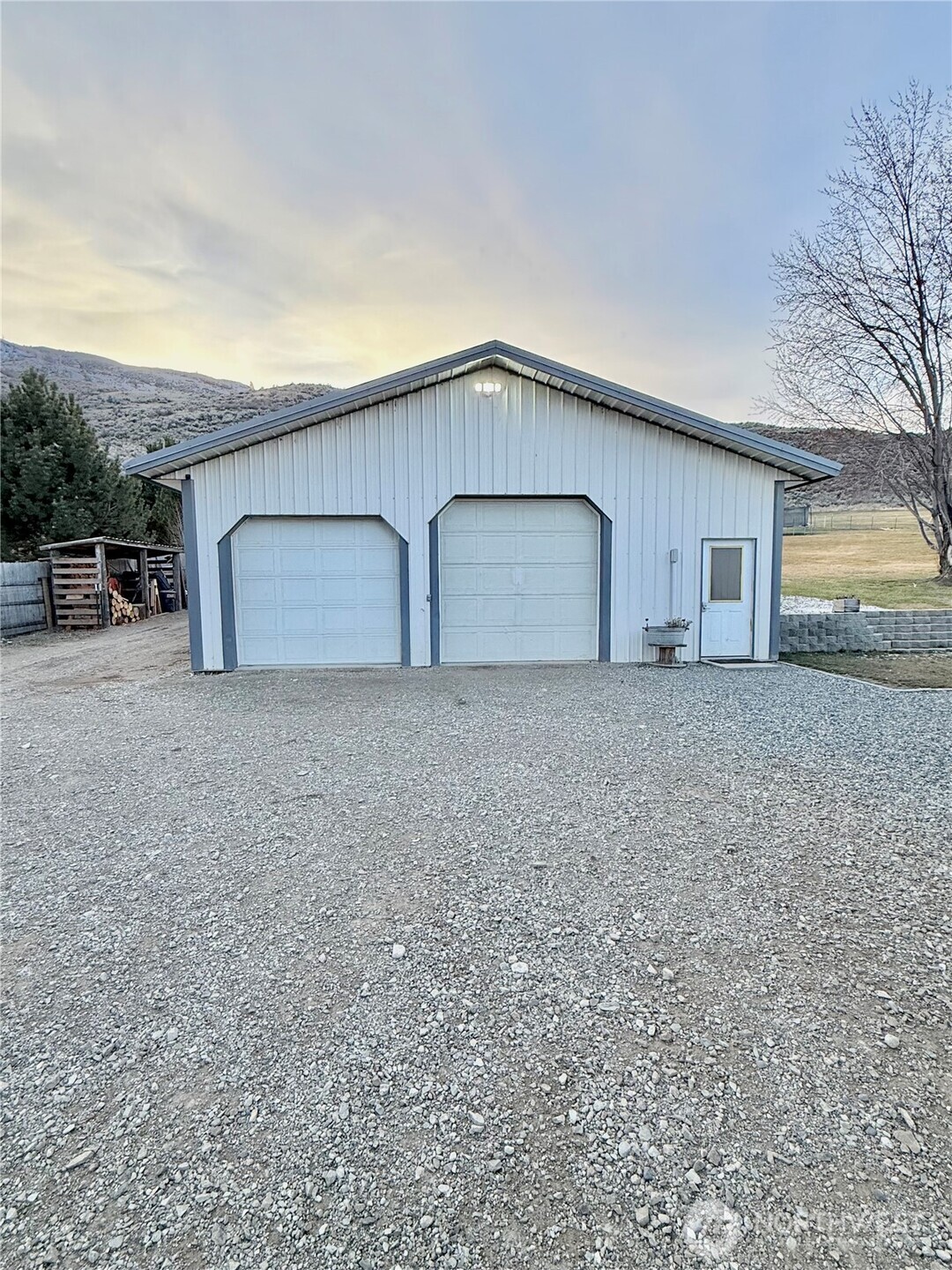 859 C Highway 7 , Tonasket, WA 98855