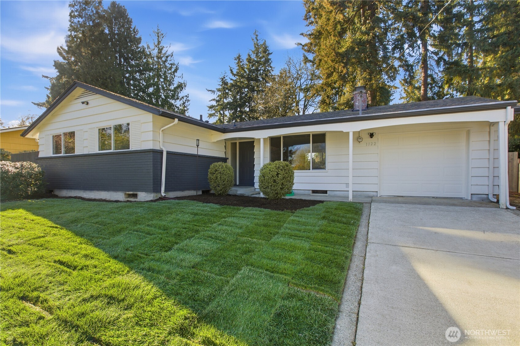 1122 E Filbert Street , Kent, WA 98030