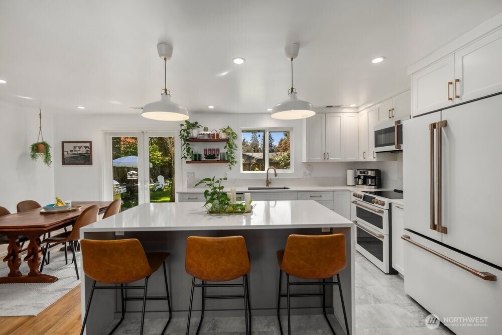 8711 NE 140th Street , Kirkland, WA 98034