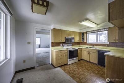 537 Fairchild Loop , Moses Lake, WA 98837 - Photo 7