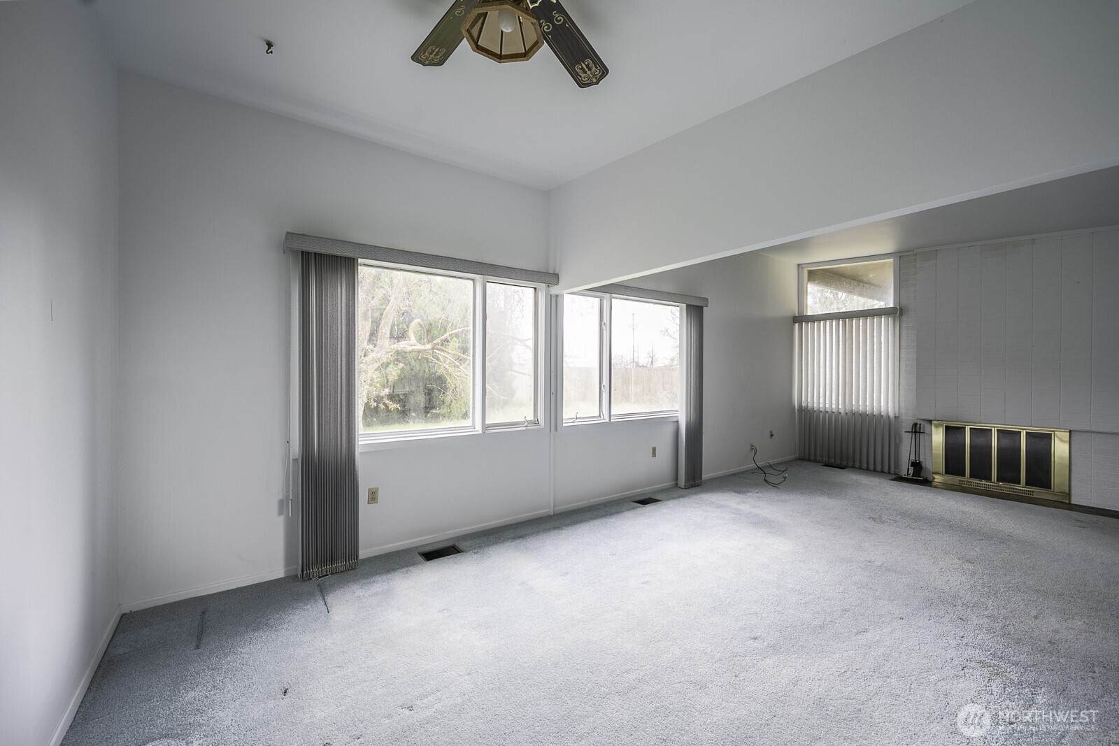 537 Fairchild Loop , Moses Lake, WA 98837