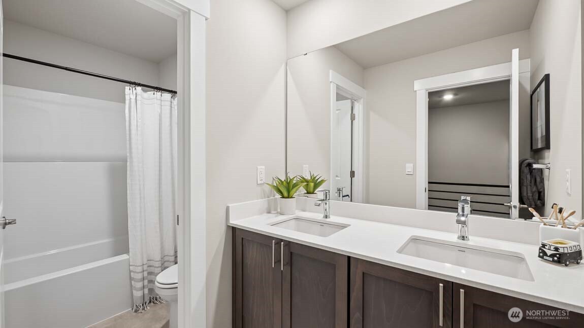 14736 59th Avenue E #1, Puyallup, WA 98375