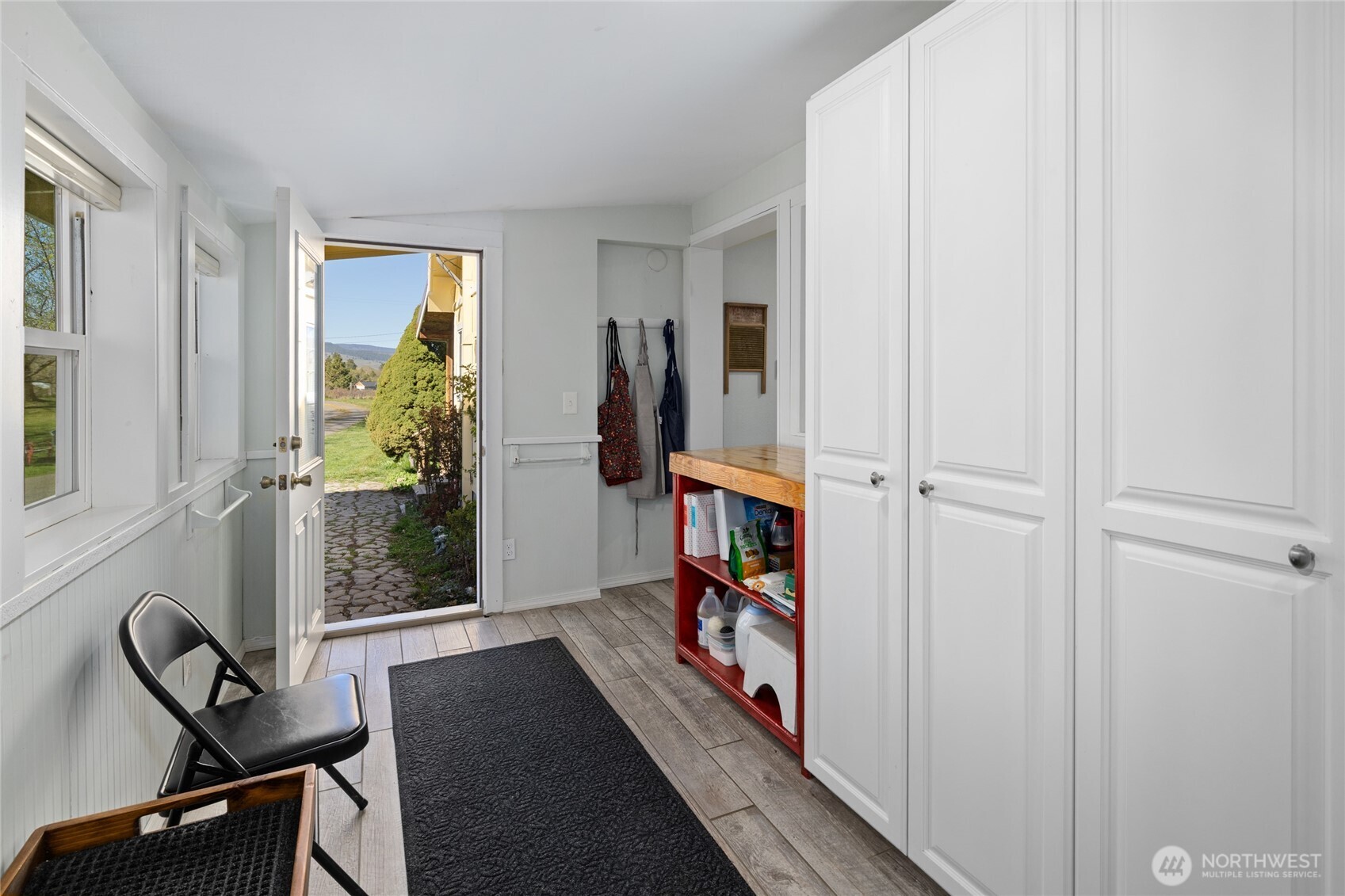 11661 Hwy 10 , Ellensburg, WA 98926