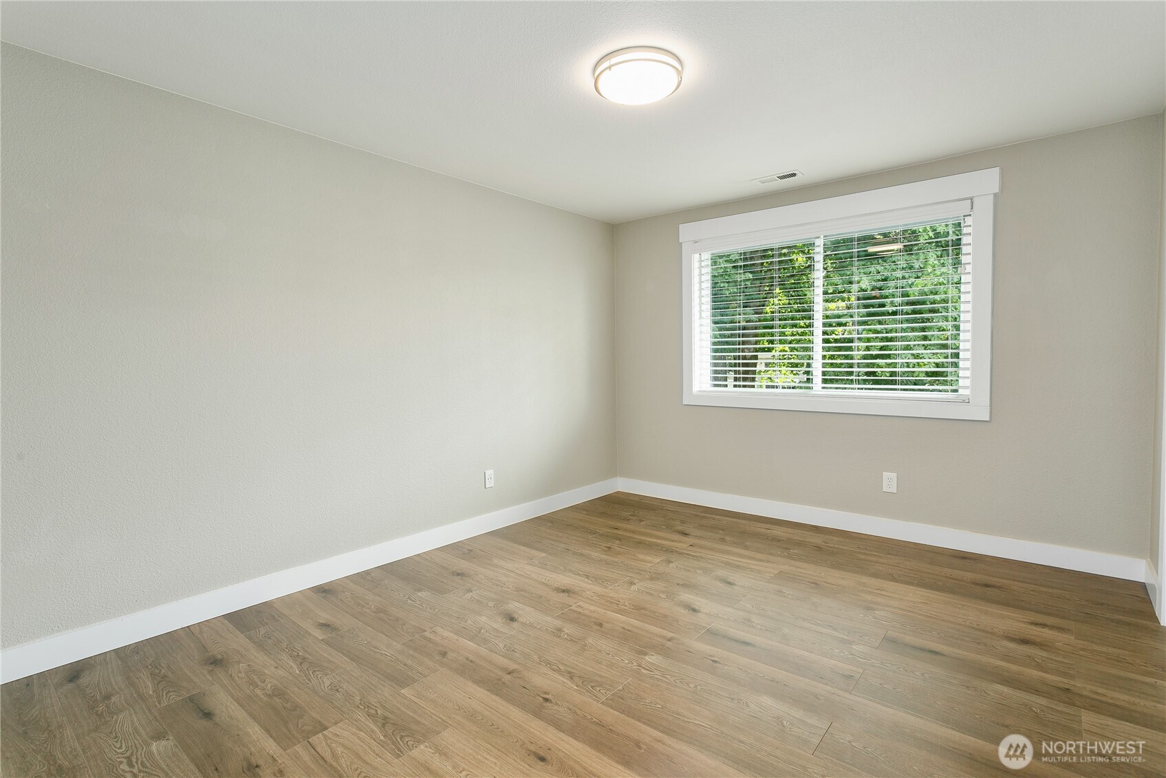 3304 21st Street SE, Puyallup, WA 98374