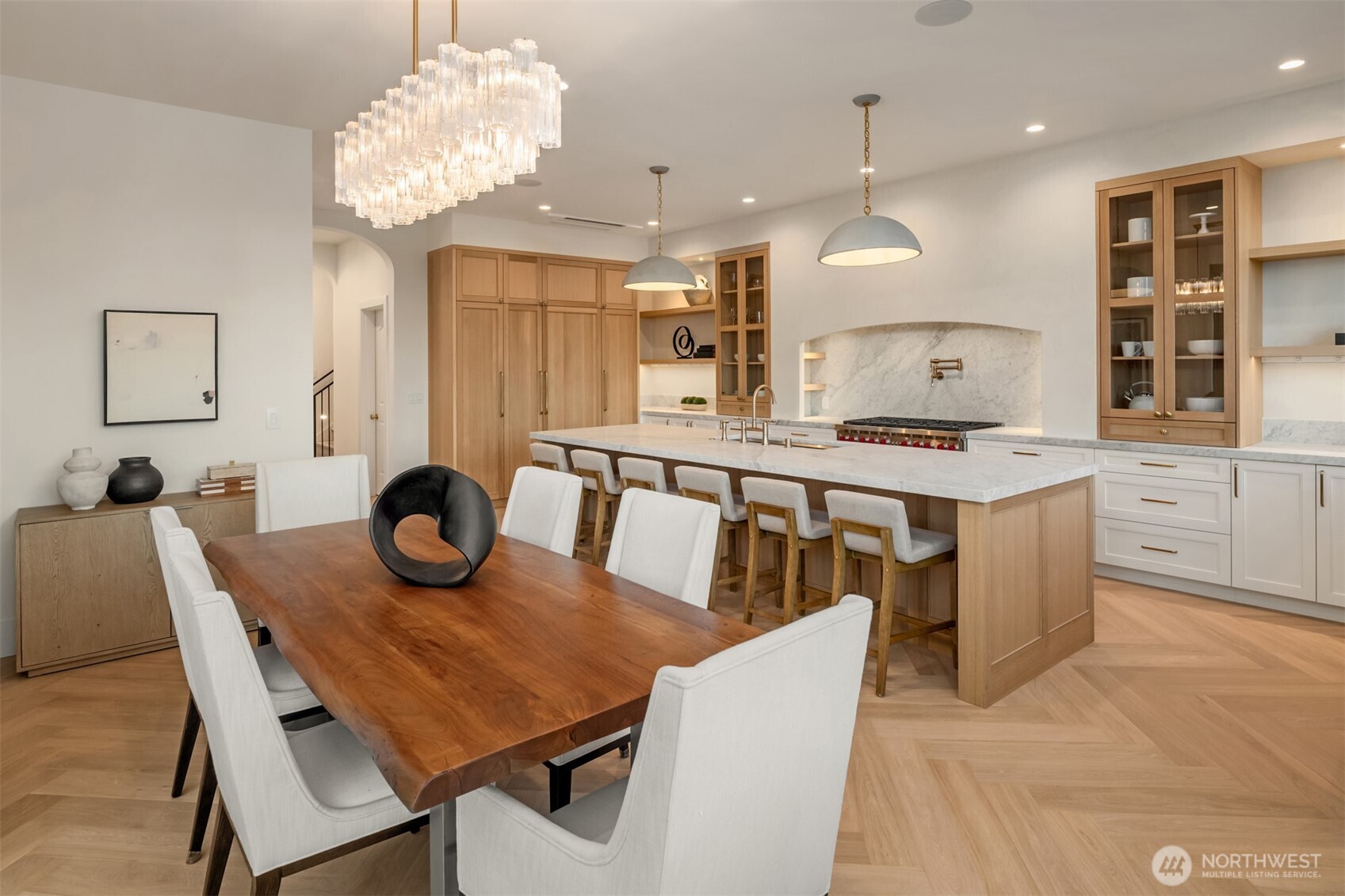 738 22nd Avenue E, Seattle, WA 98112