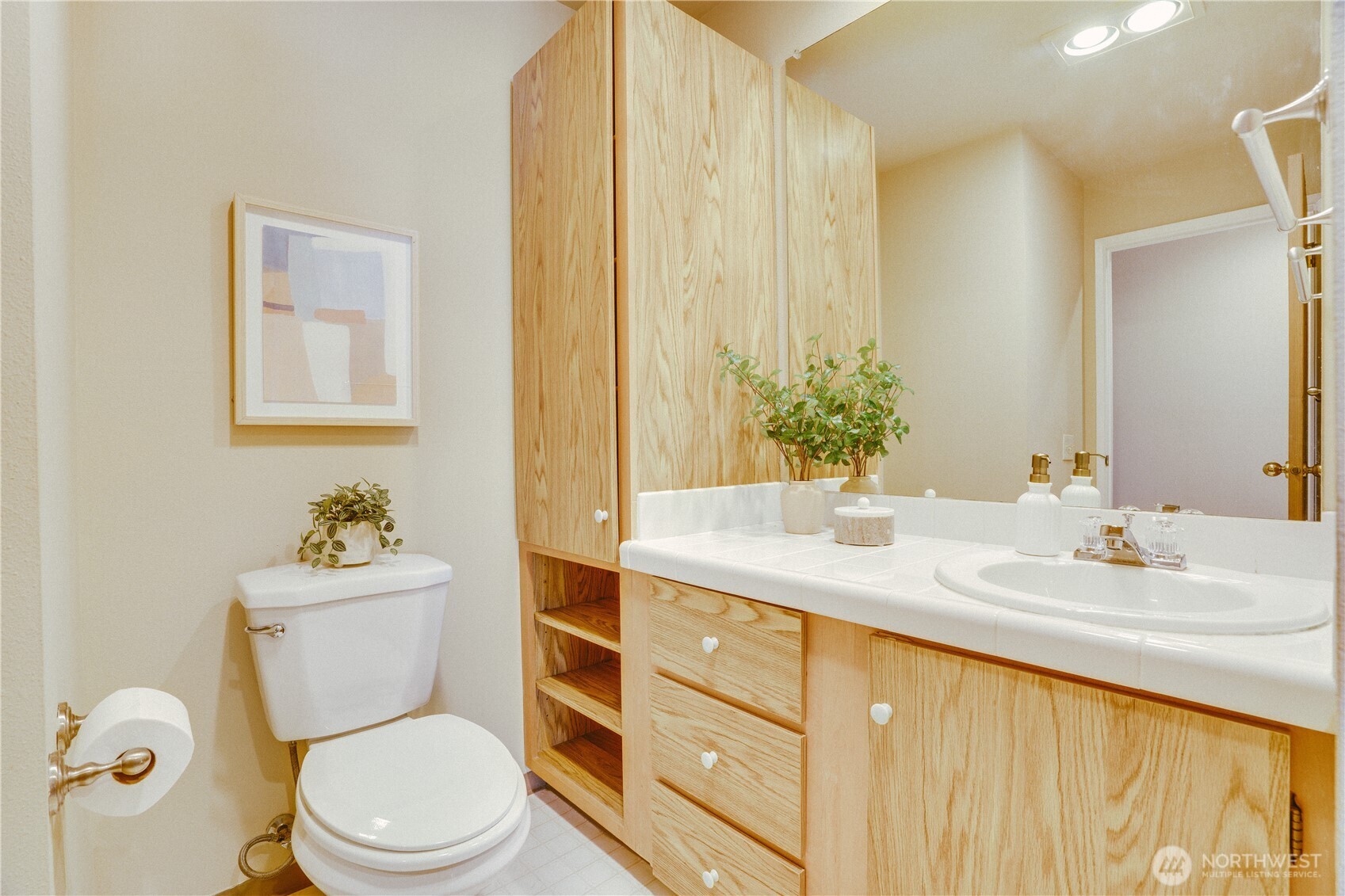 625 N Jackson Avenue #A-23, Tacoma, WA 98406
