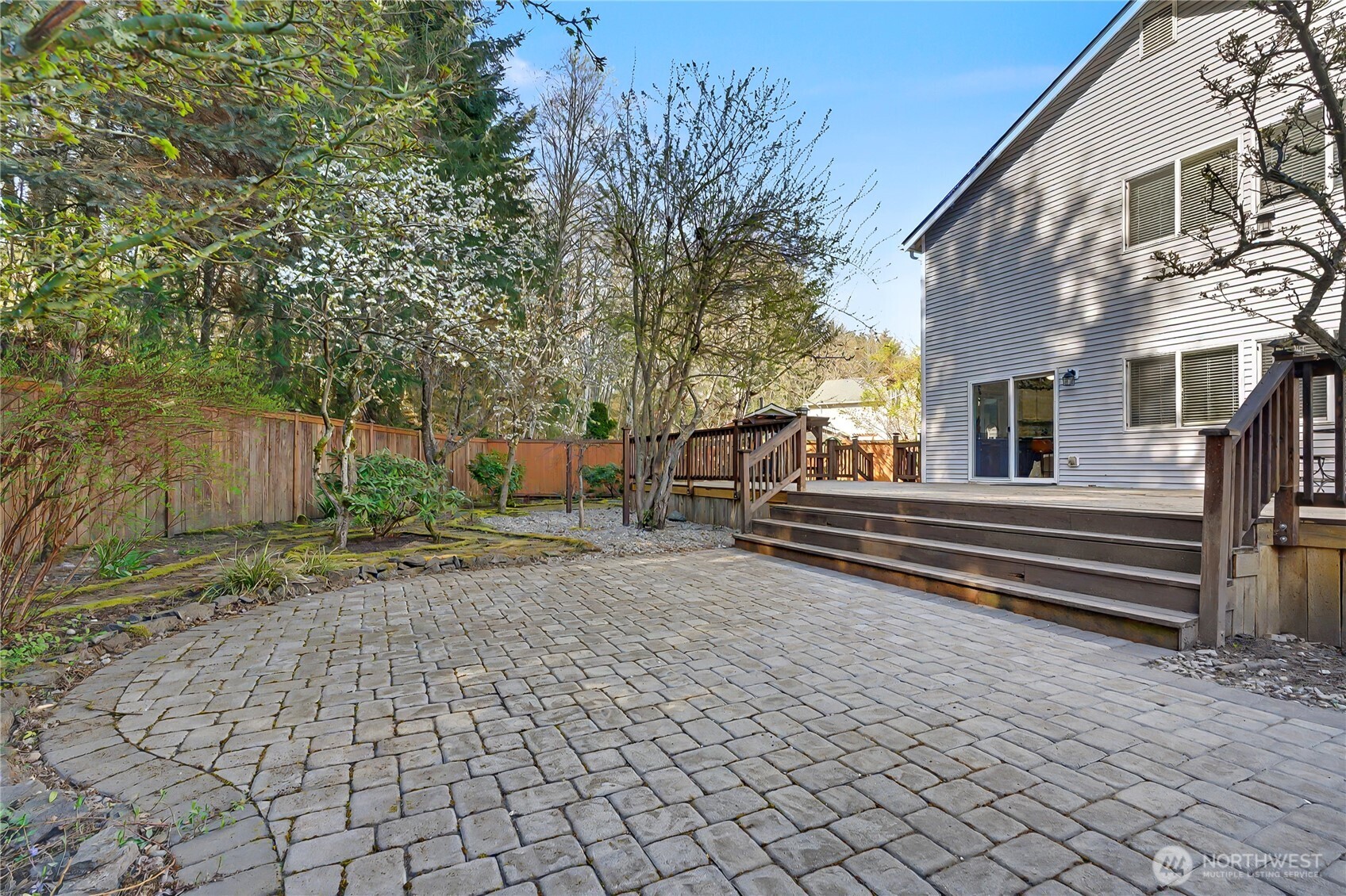 2811 Hannen Street , Dupont, WA 98327