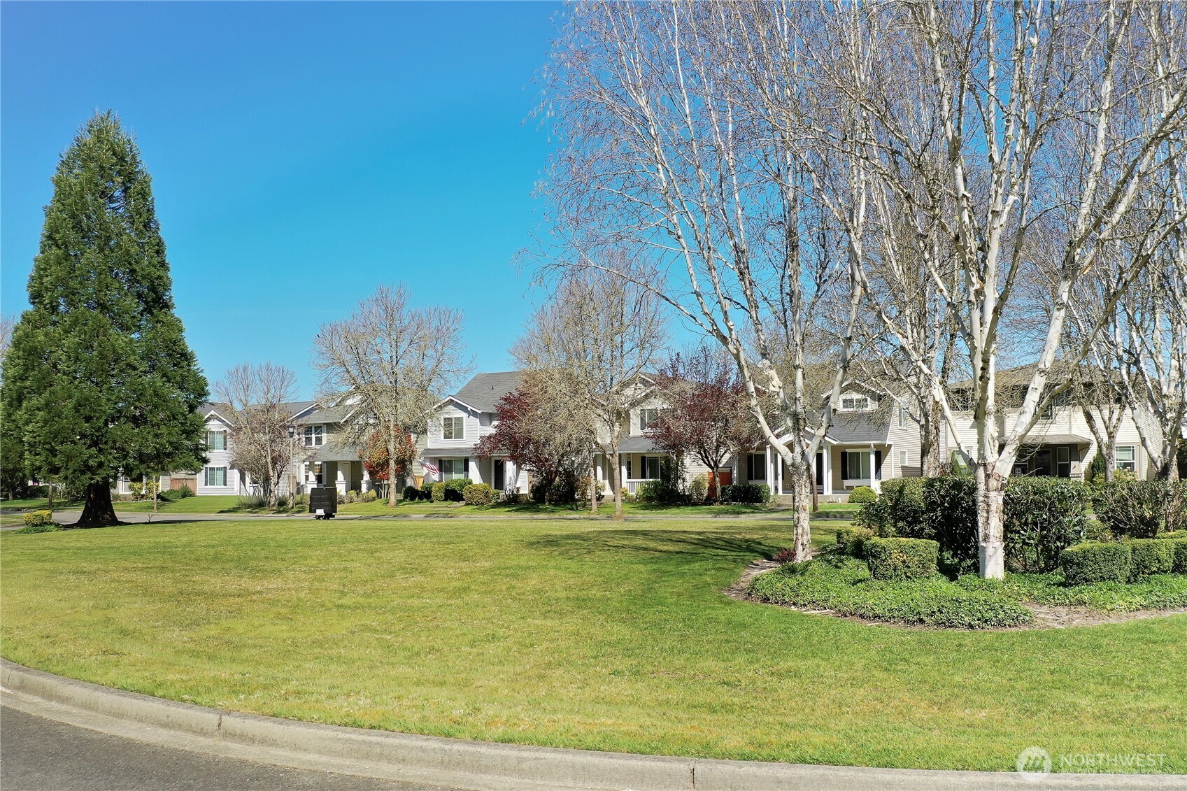 2811 Hannen Street , Dupont, WA 98327