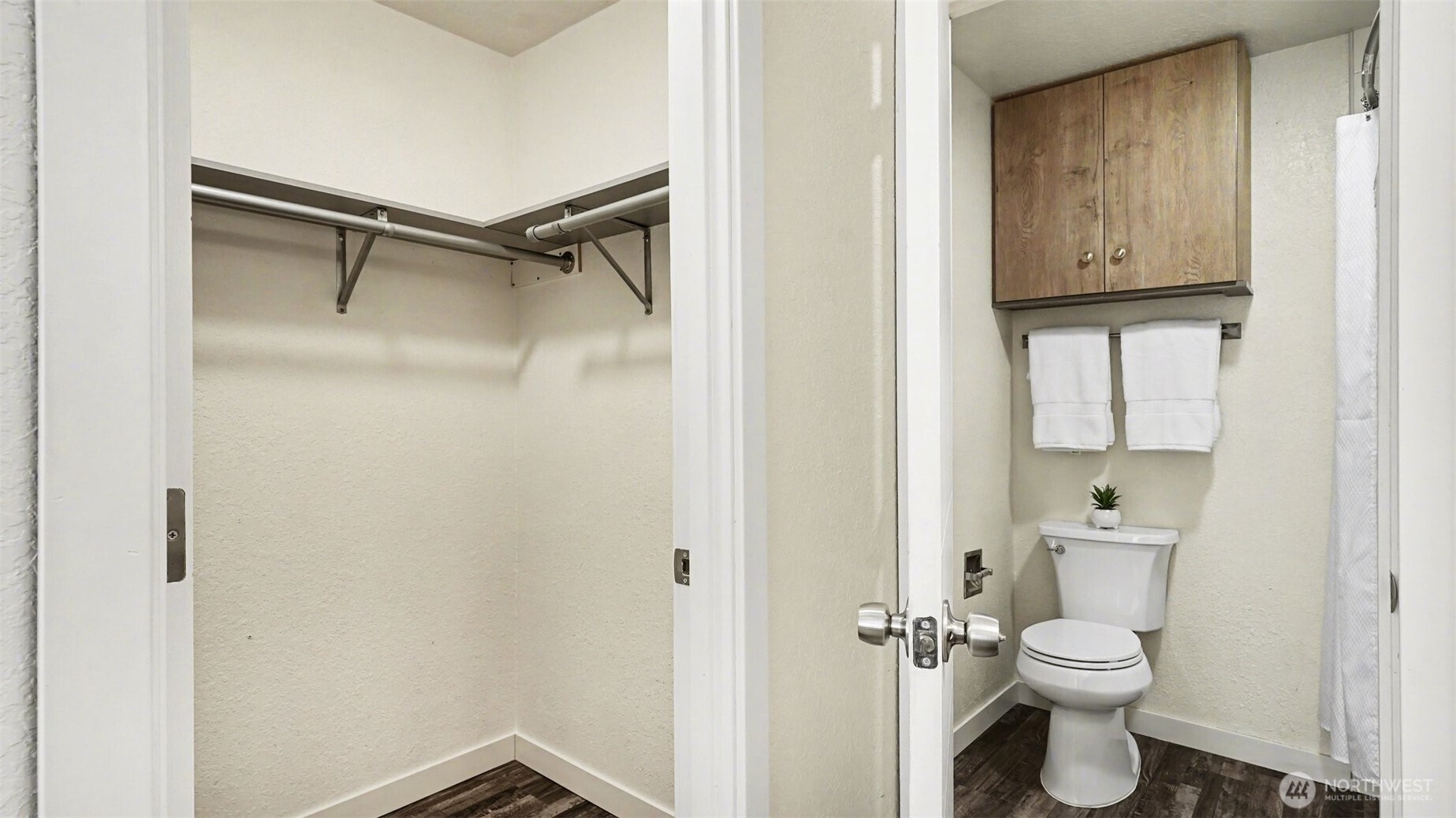 830 Kirkland Way #202, Kirkland, WA 98033