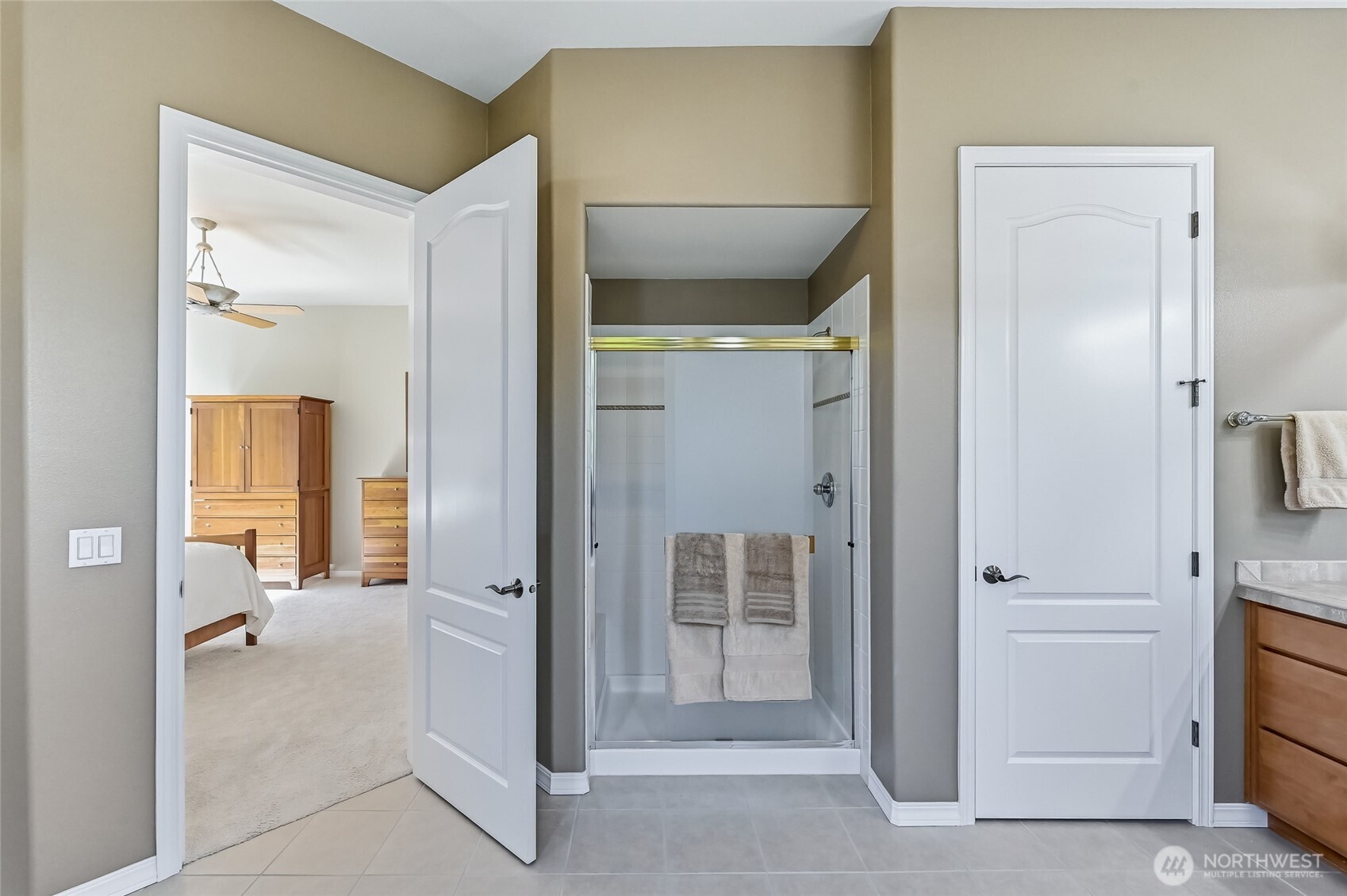 23249 NE 126th Street , Redmond, WA 98053