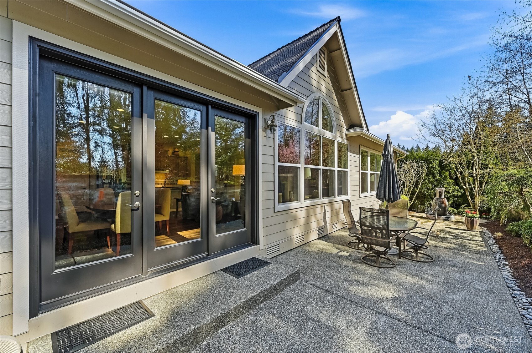 23249 NE 126th Street , Redmond, WA 98053