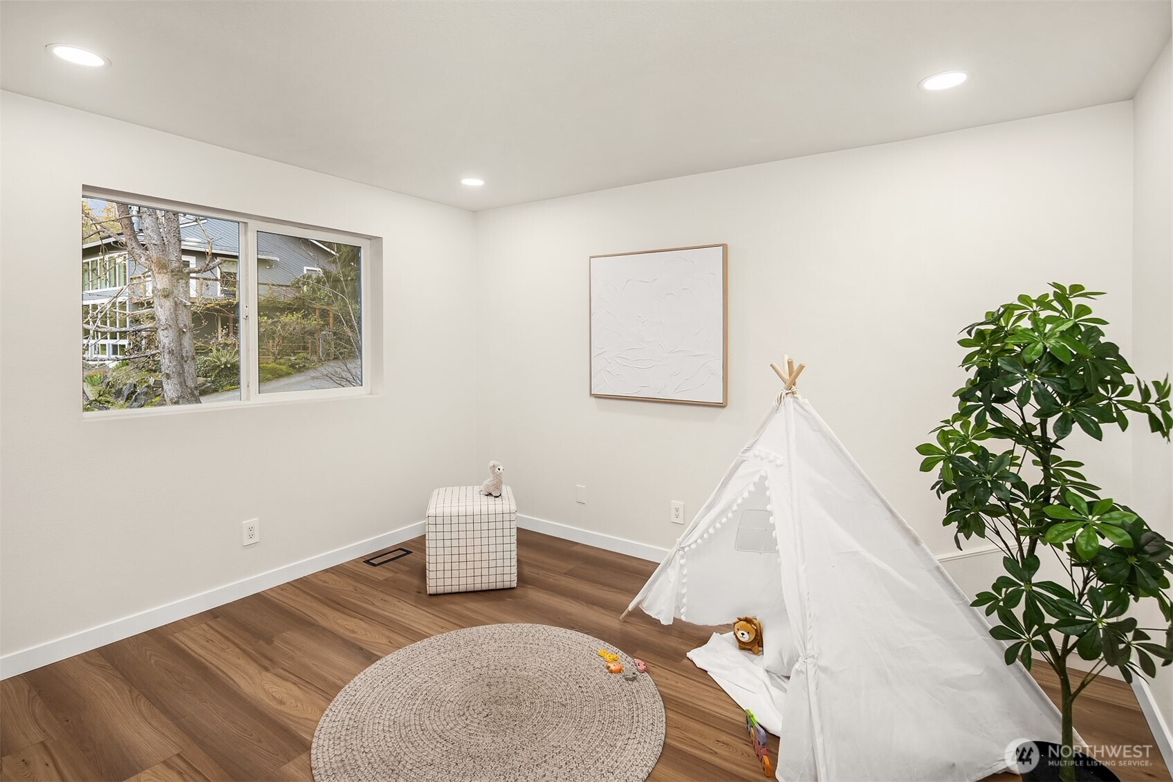 3328 168th Place SE, Bellevue, WA 98008