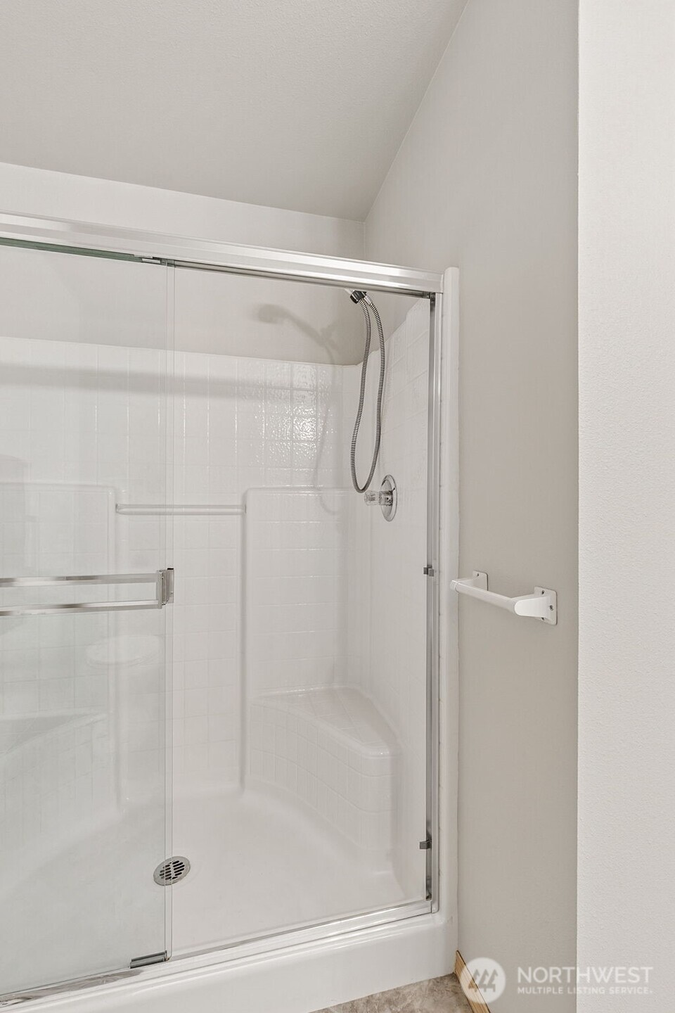 9210 Market Place #N103, Lake Stevens, WA 98258