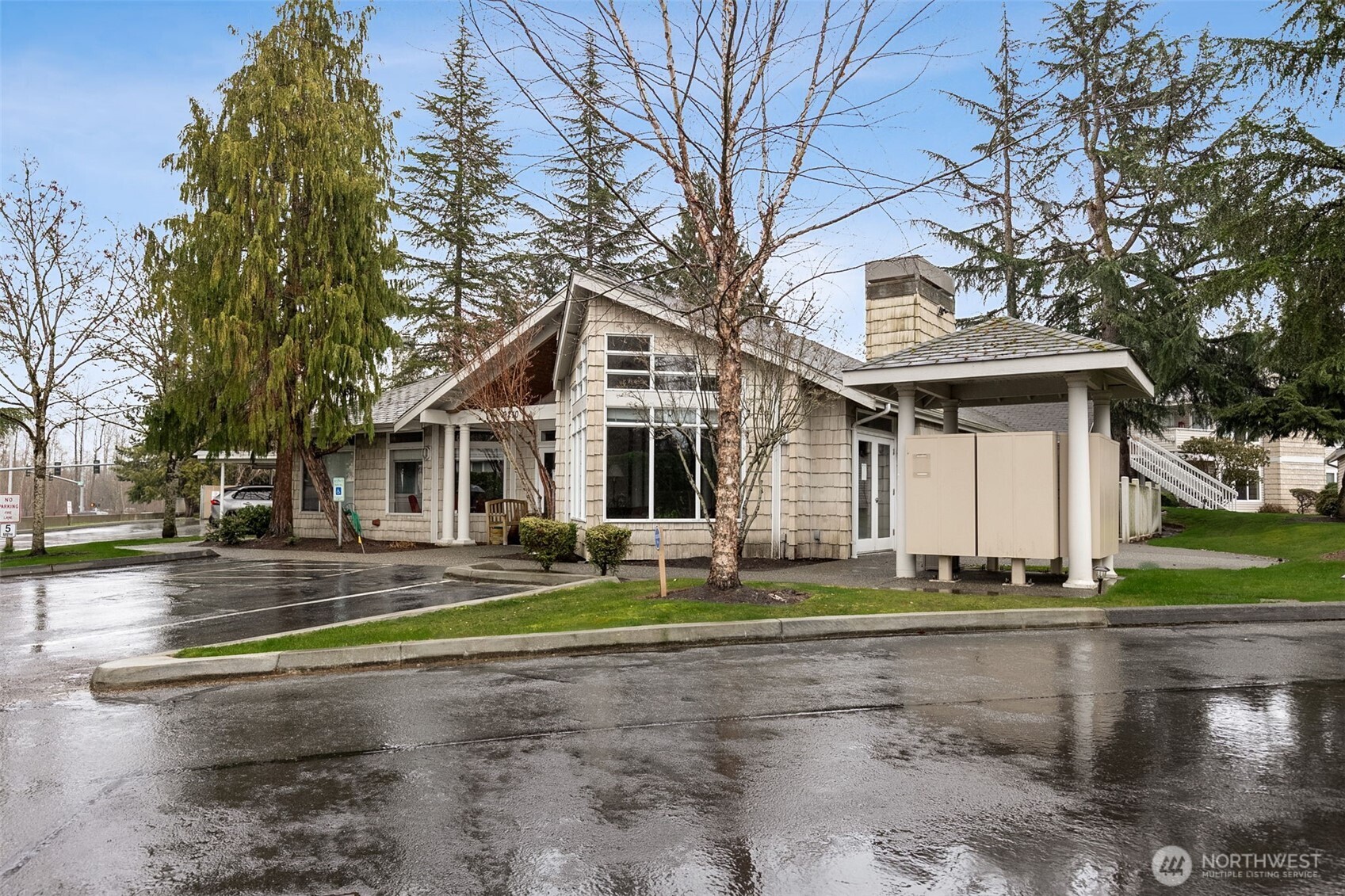 9210 Market Place #N103, Lake Stevens, WA 98258
