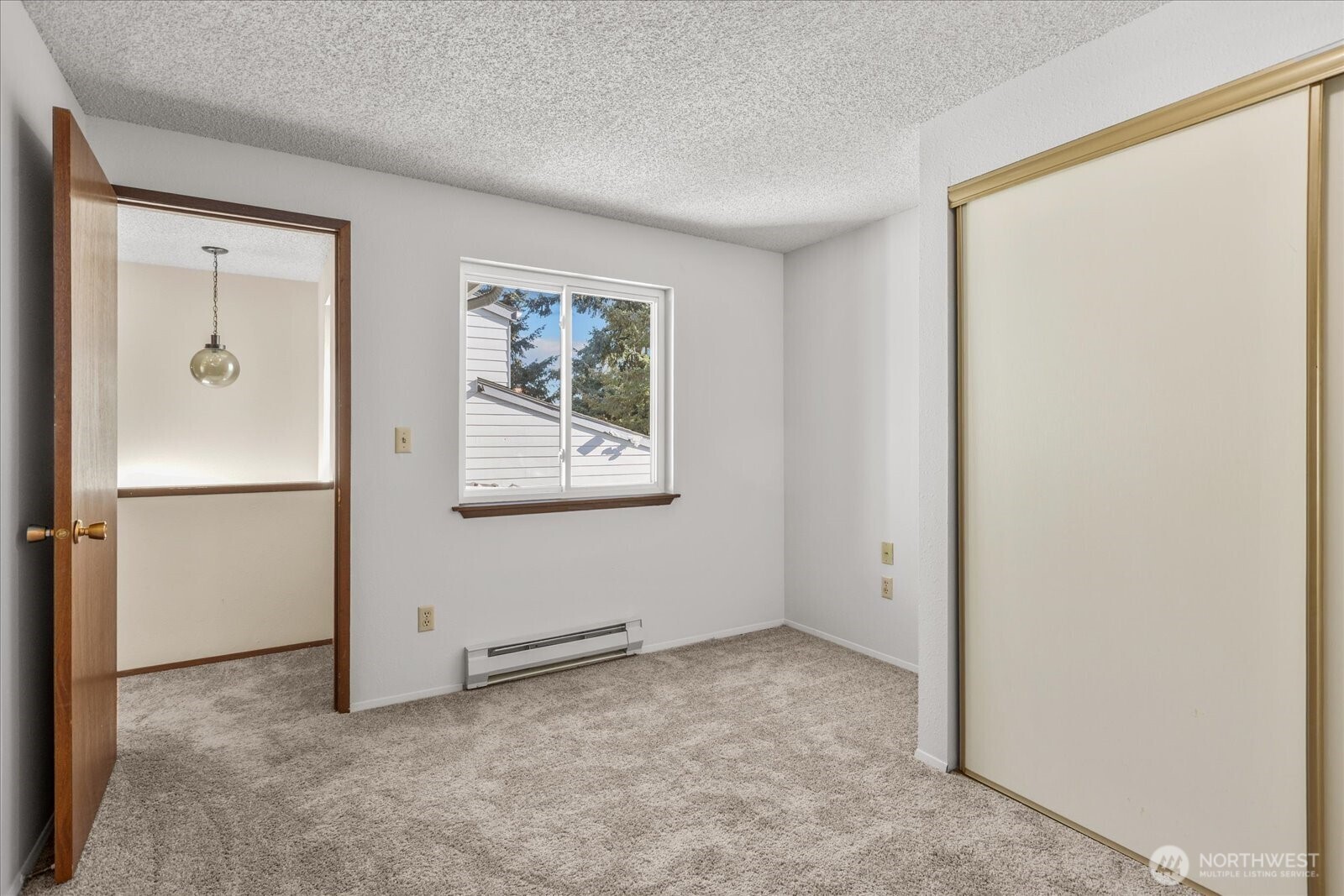15914 3rd Place SW #C, Burien, WA 98166