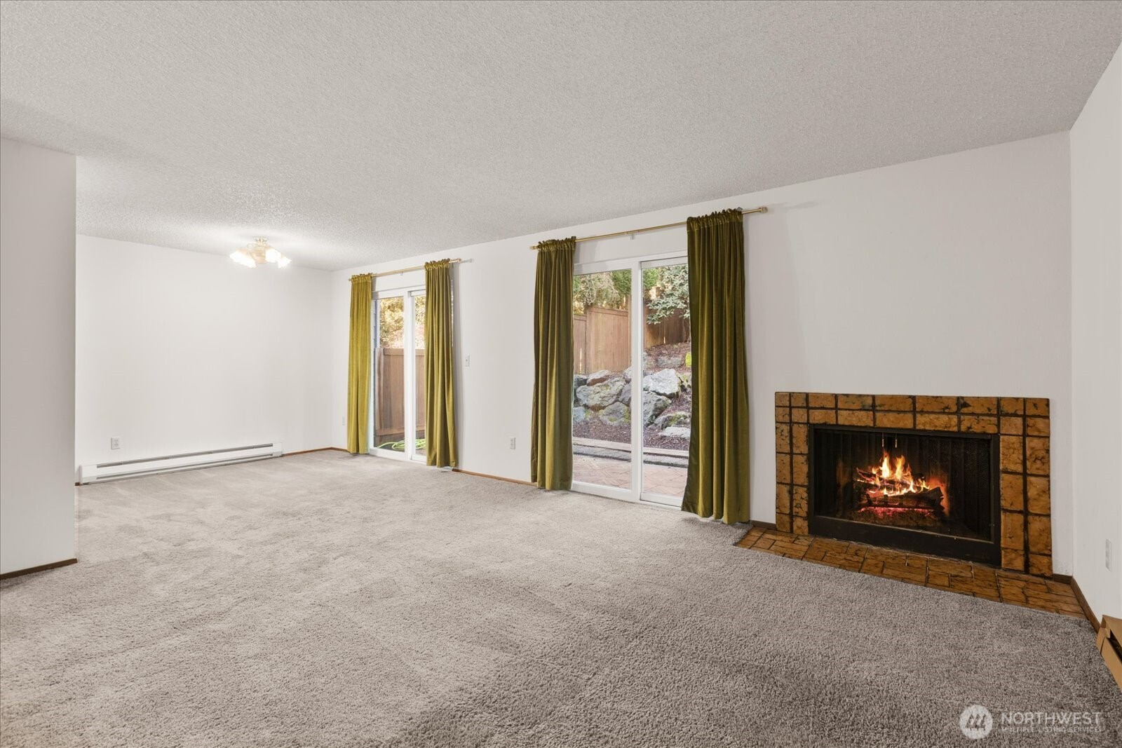 15914 3rd Place SW #C, Burien, WA 98166