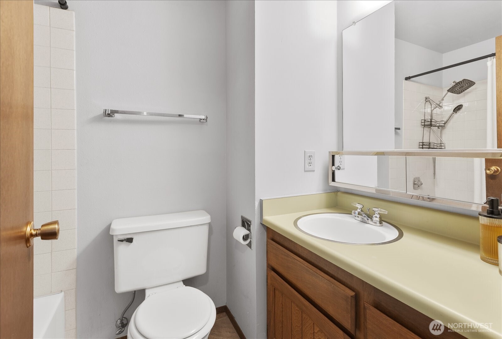 15914 3rd Place SW #C, Burien, WA 98166